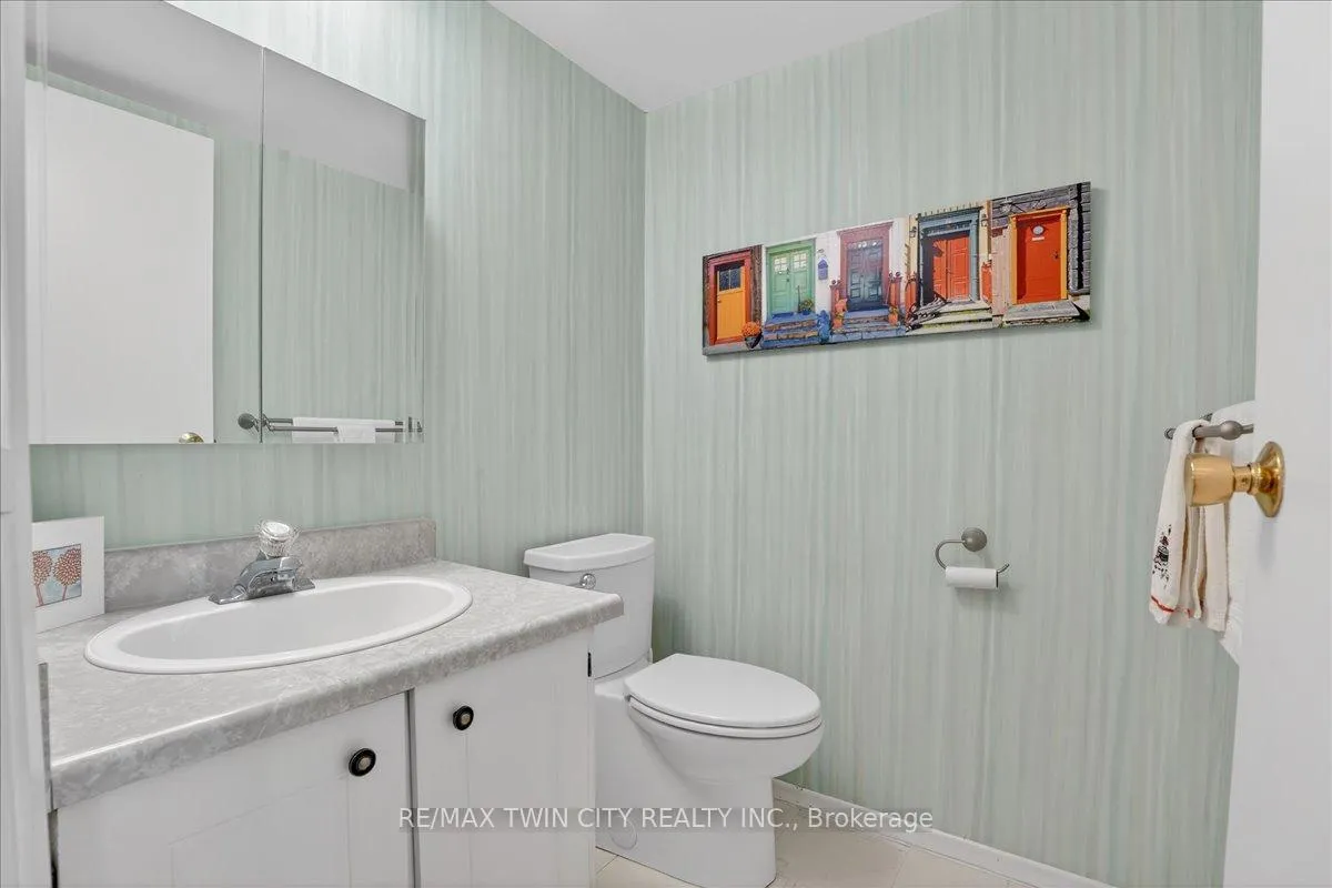 Photo 26 of Unit 706, 19 Woodlawn Road E, Guelph, Riverside Park — HOMEH