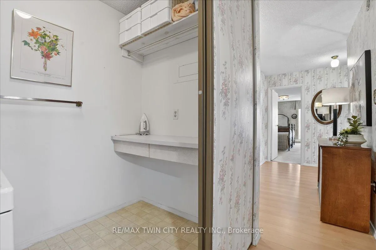 Photo 37 of Unit 706, 19 Woodlawn Road E, Guelph, Riverside Park — HOMEH