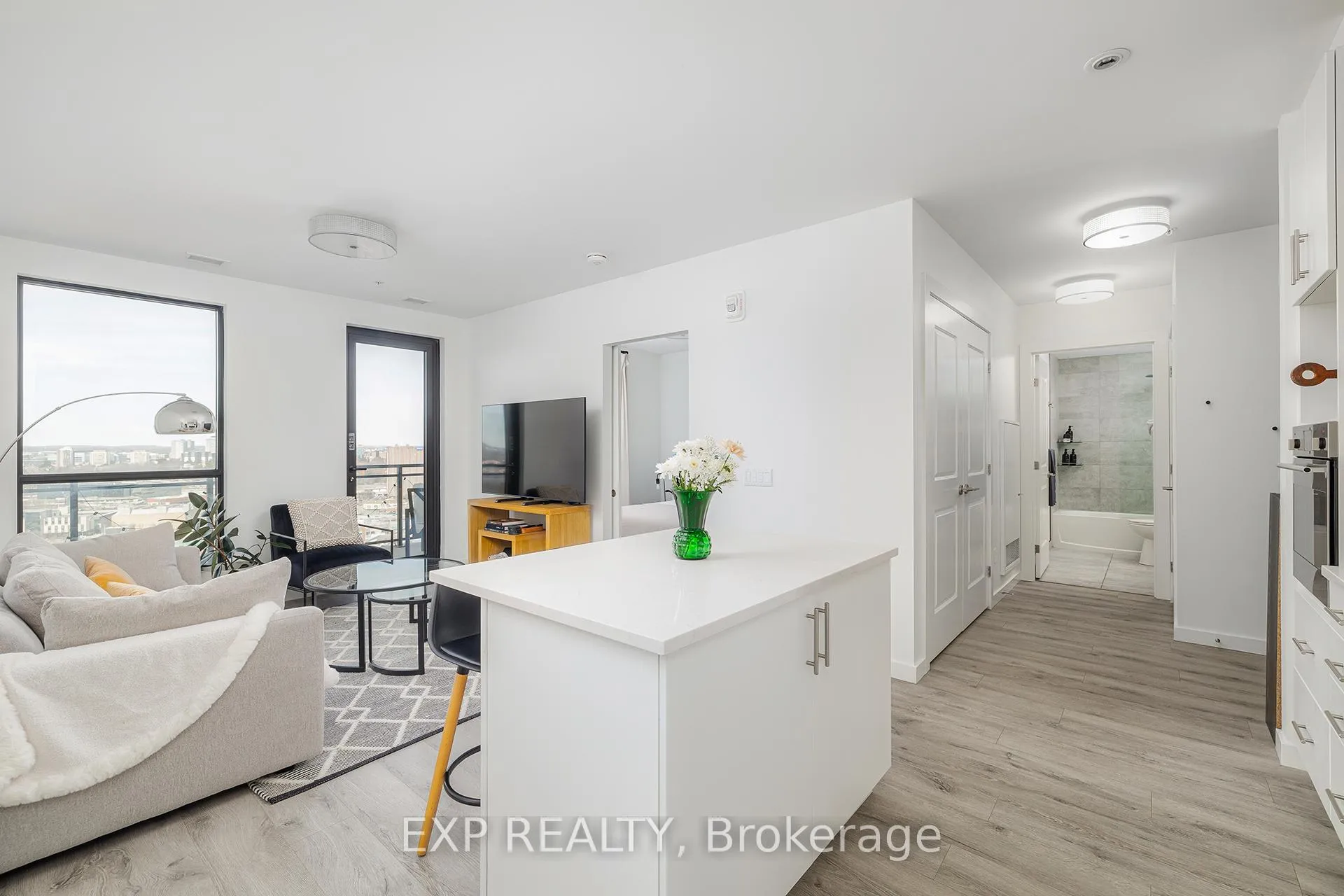 Photo 7 of Unit 1703, 181 King Street S, Waterloo, Uptown West — HOMEH