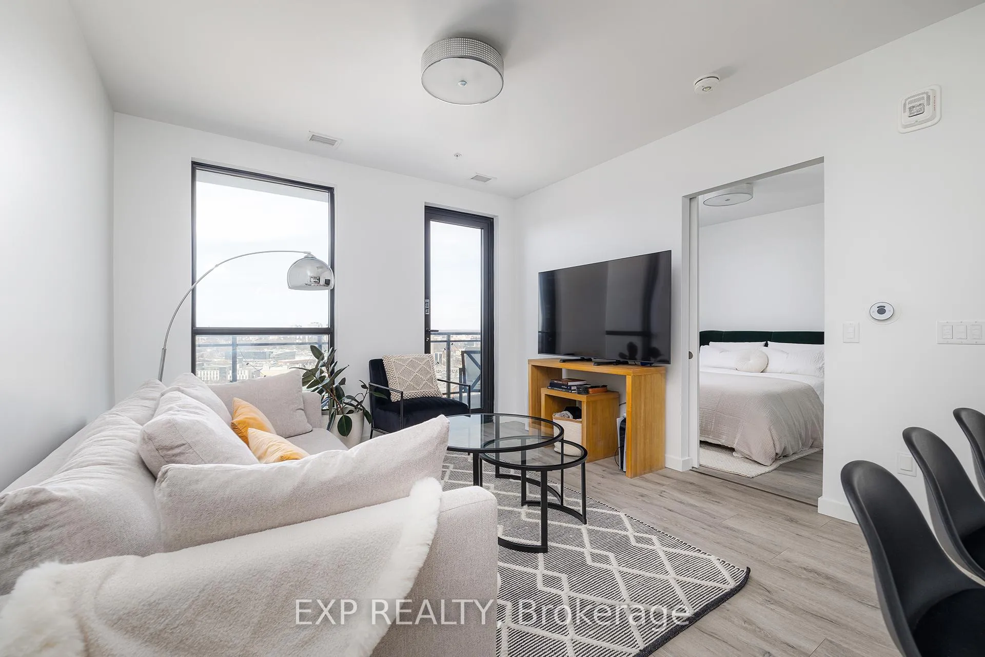 Photo 9 of Unit 1703, 181 King Street S, Waterloo, Uptown West — HOMEH