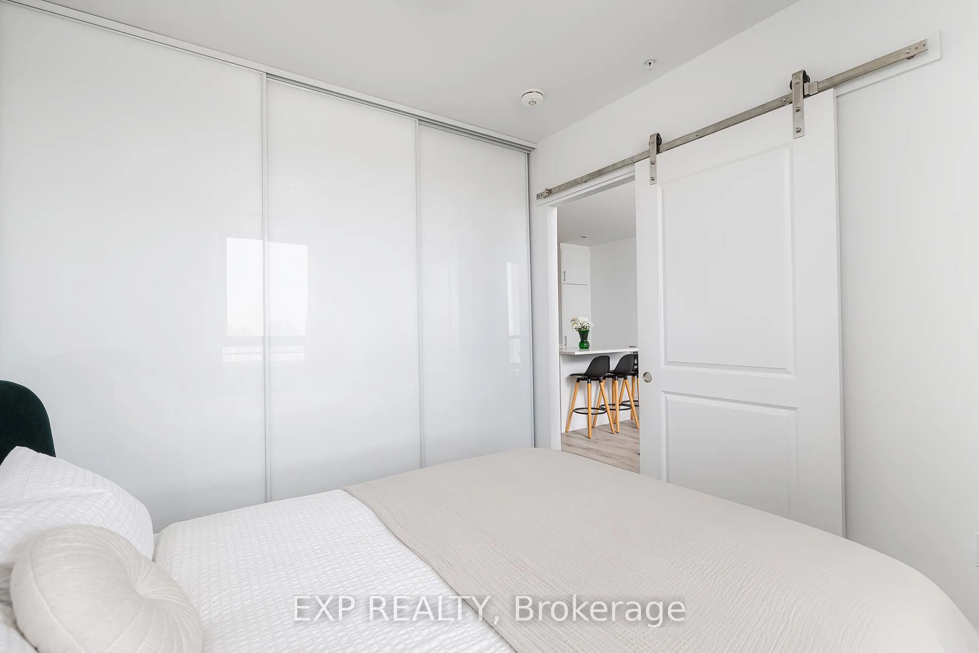 Photo 11 of Unit 1703, 181 King Street S, Waterloo, Uptown West — HOMEH