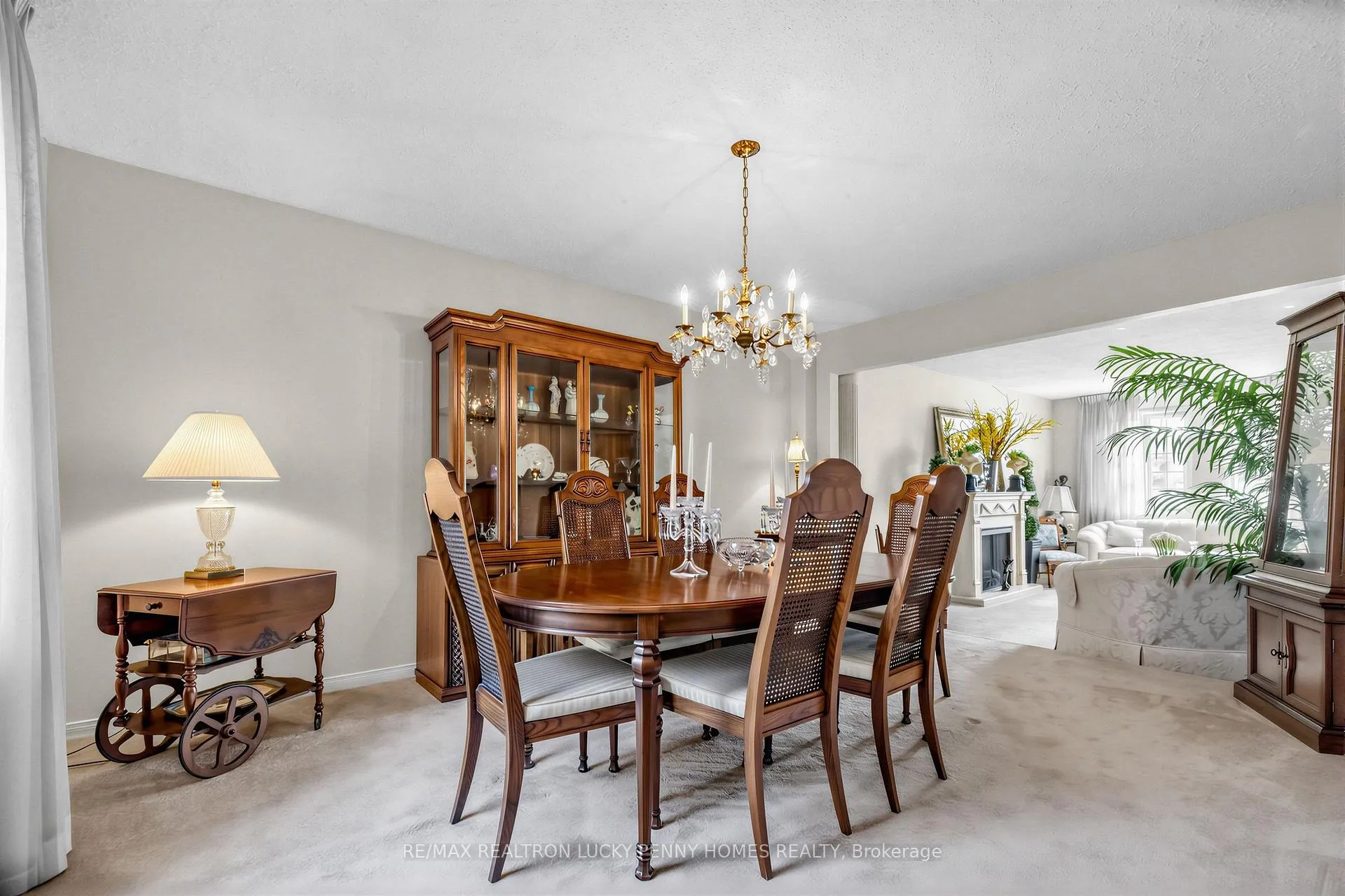 Photo 8 of 66 Marion Crescent, Markham, Raymerville — HOMEH