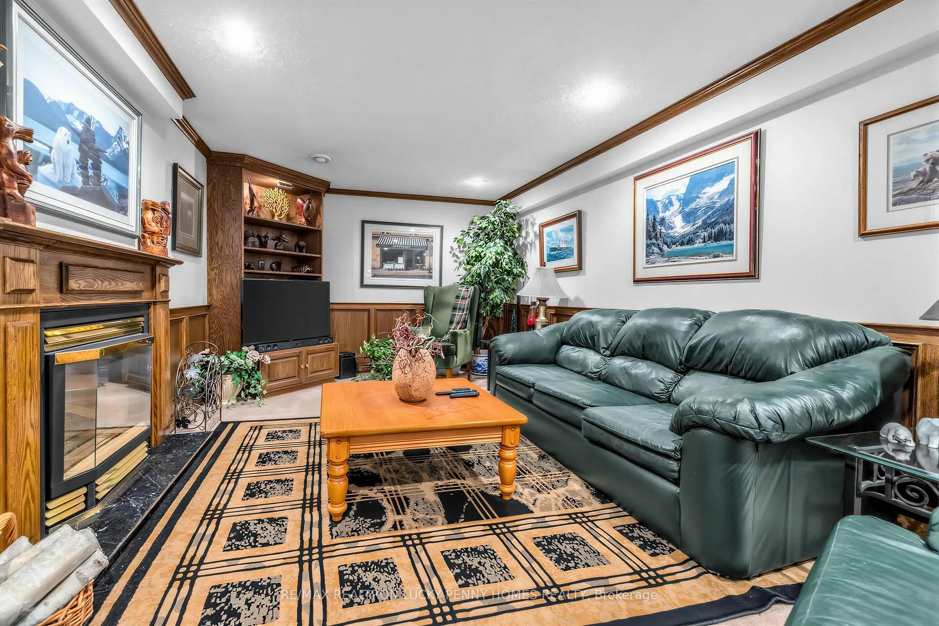 Photo 32 of 66 Marion Crescent, Markham, Raymerville — HOMEH