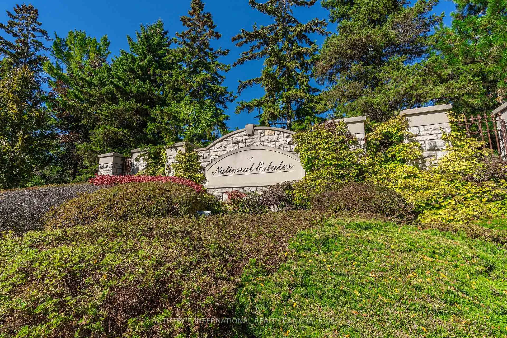Photo 42 of 85 Cowan Drive, Vaughan, East Woodbridge — HOMEH