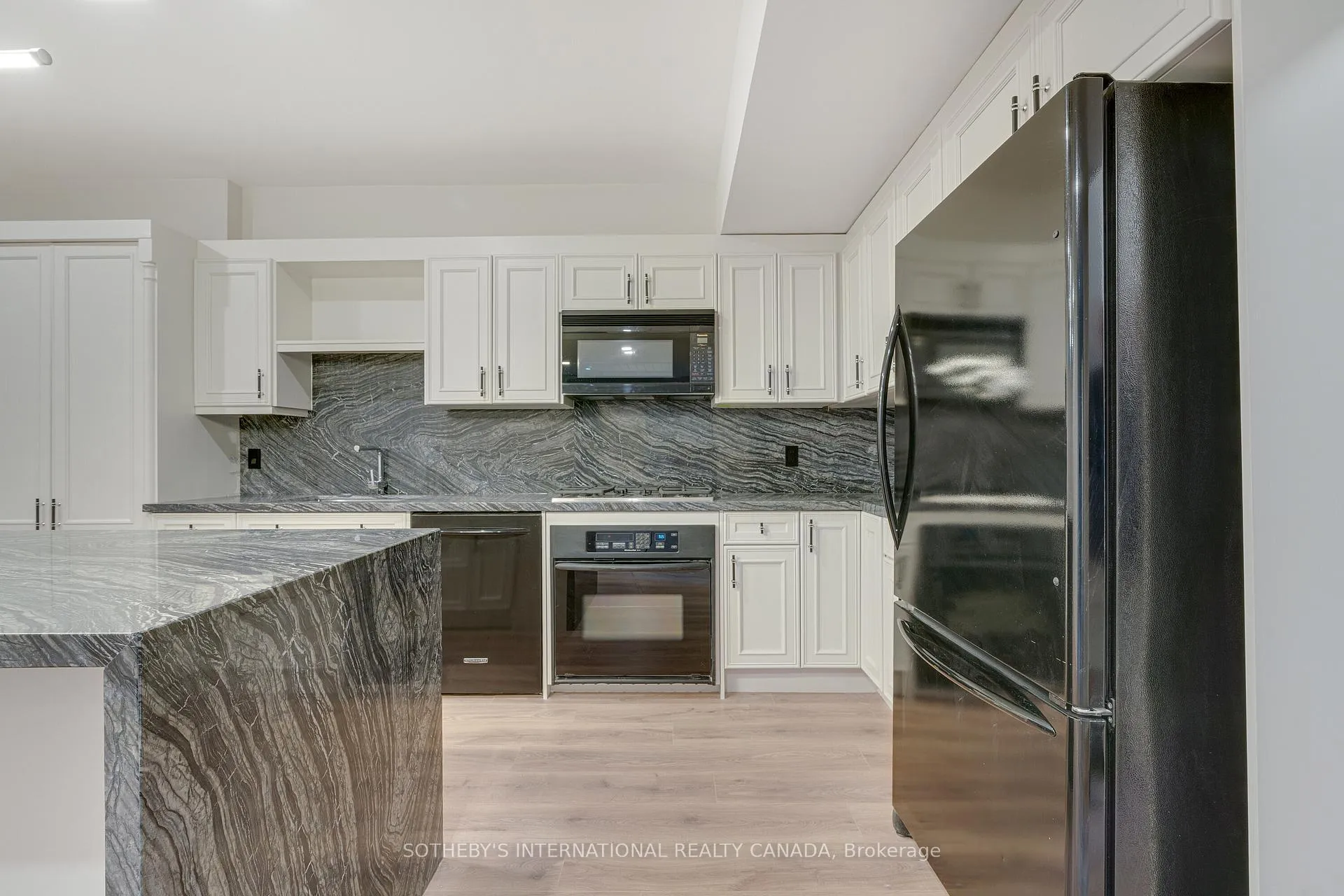 Photo 27 of 85 Cowan Drive, Vaughan, East Woodbridge — HOMEH
