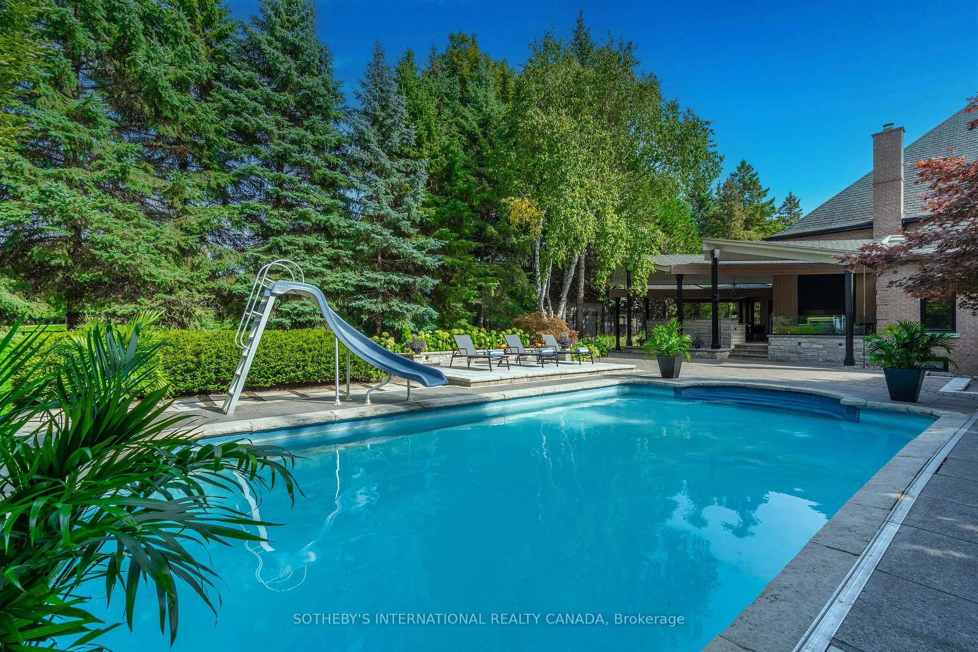Photo 35 of 85 Cowan Drive, Vaughan, East Woodbridge — HOMEH