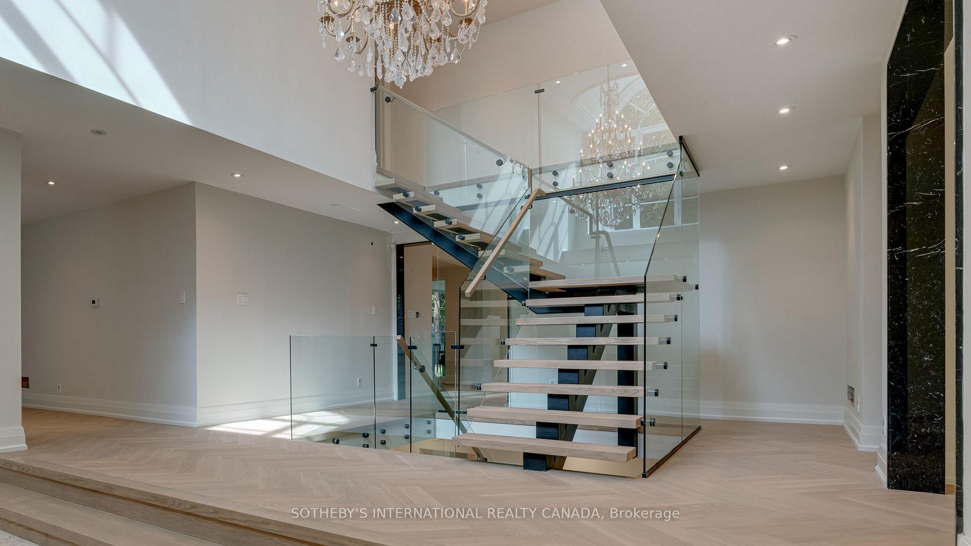 Photo 13 of 85 Cowan Drive, Vaughan, East Woodbridge — HOMEH