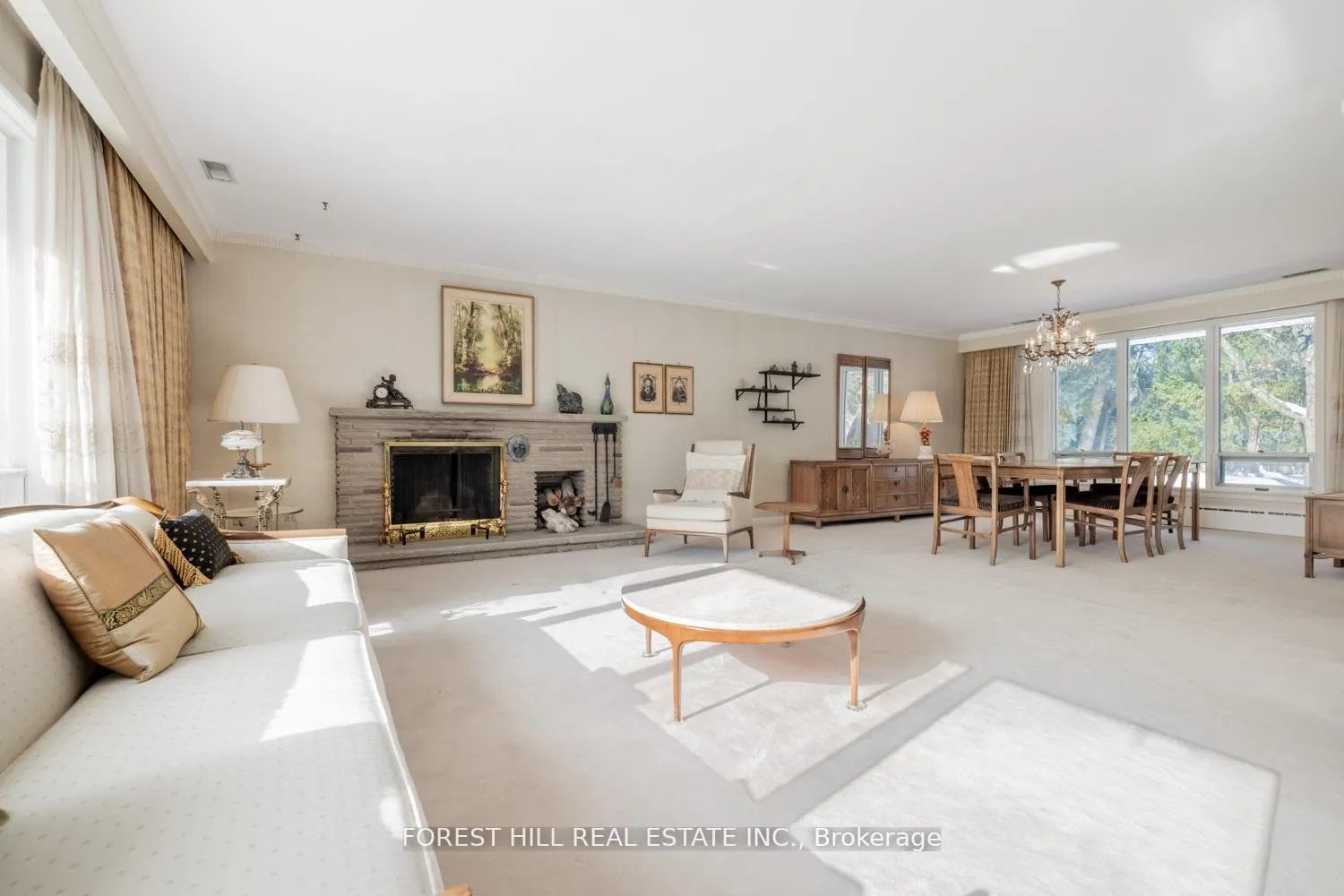 Photo 5 of 5 Bachelor Place, North York, St. Andrew-Windfields — HOMEH