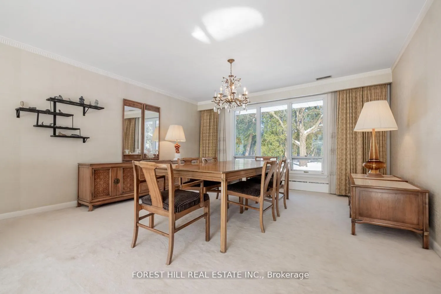 Photo 7 of 5 Bachelor Place, North York, St. Andrew-Windfields — HOMEH