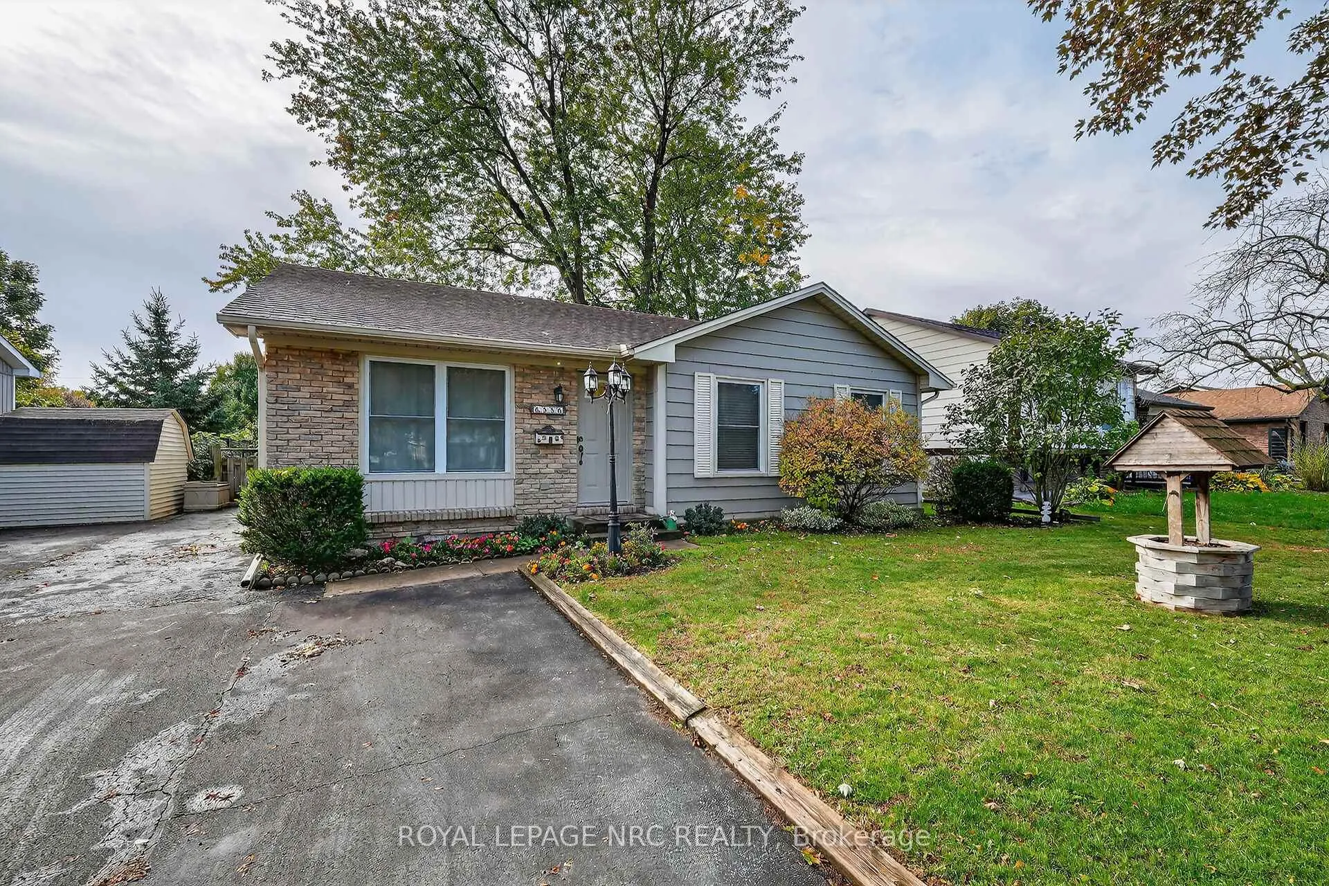 Front of 6556 Leawood Court