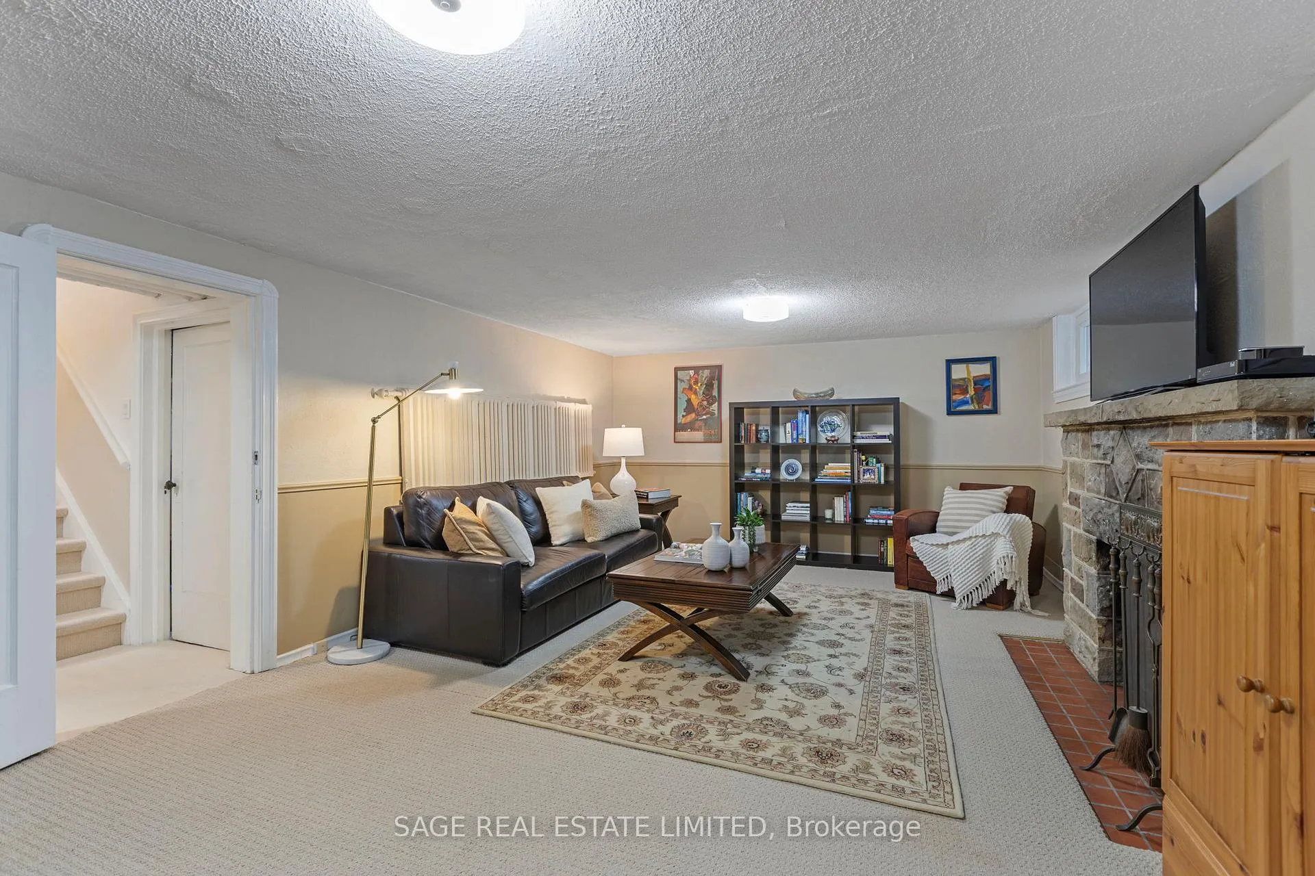Photo 22 of 93 Ridge Hill Drive, Toronto, Forest Hill North — HOMEH