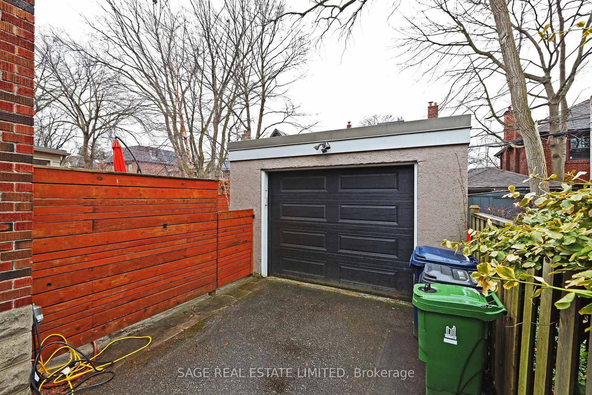 Photo 30 of 93 Ridge Hill Drive, Toronto, Forest Hill North — HOMEH