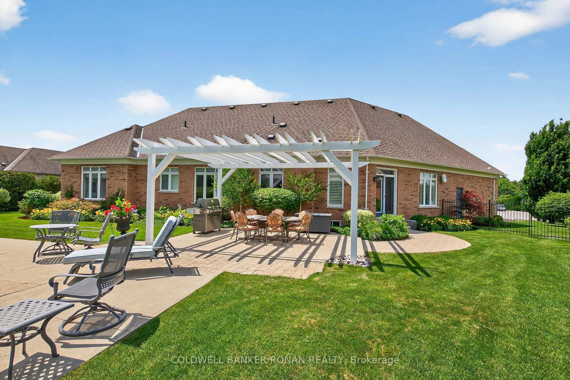 Photo 14 of 32 Underhill Court, Essa, Rural Essa — HOMEH