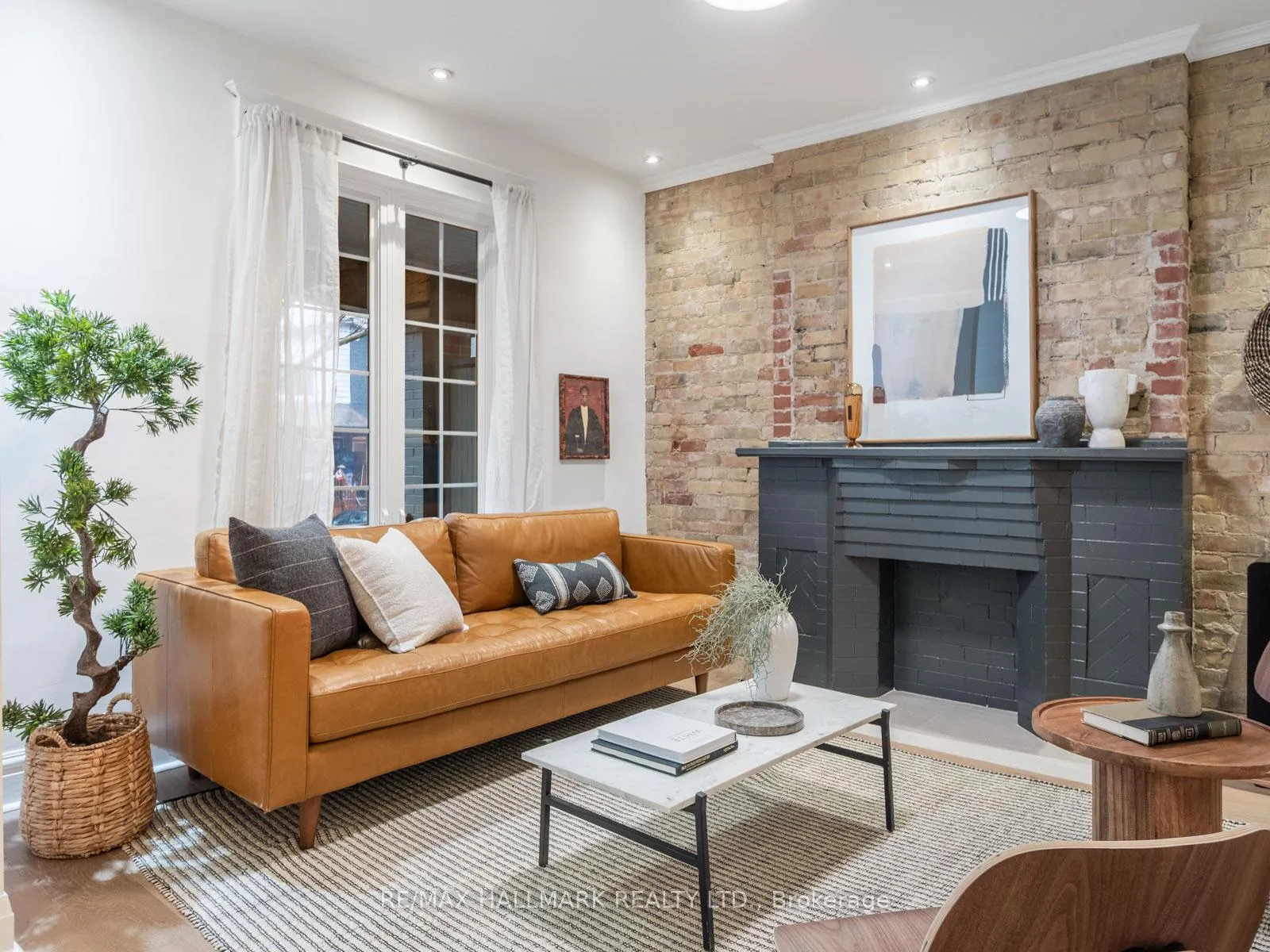 Photo 7 of 24 Richard Avenue, Toronto, Greenwood-Coxwell — HOMEH
