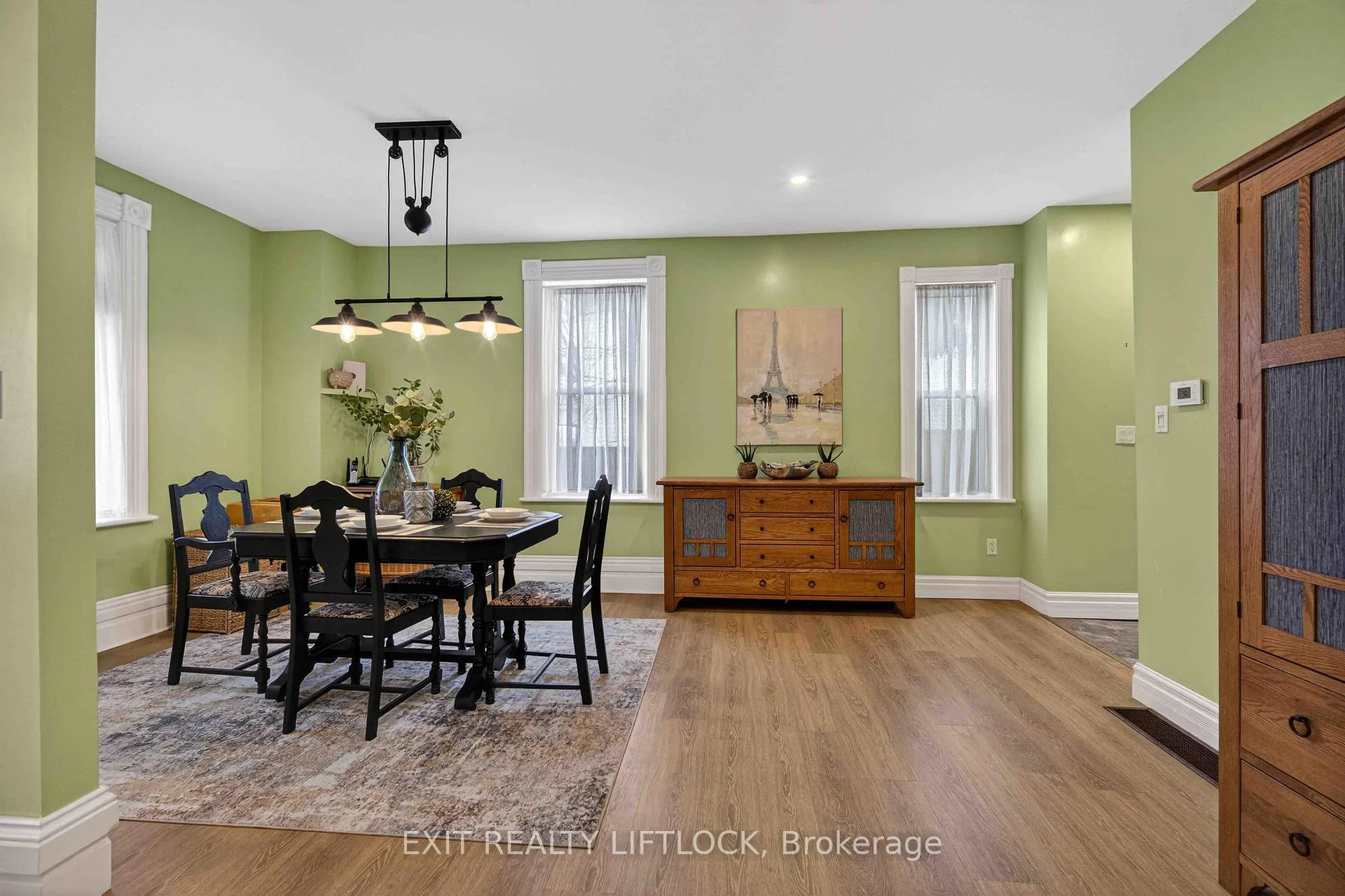 Photo 7 of 2464 Queen Mary Street, Cavan Monaghan, Cavan Twp — HOMEH
