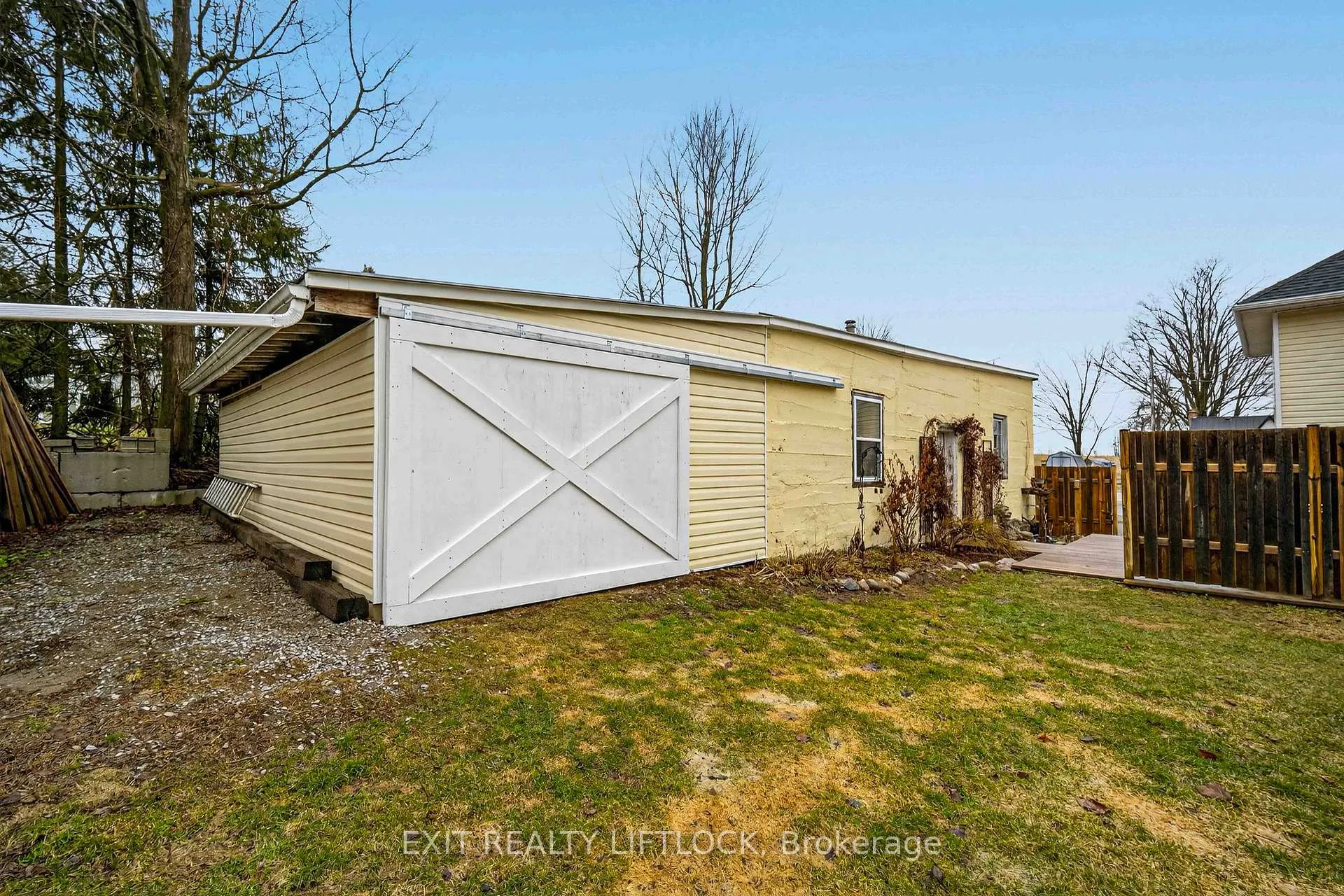 Photo 32 of 2464 Queen Mary Street, Cavan Monaghan, Cavan Twp — HOMEH