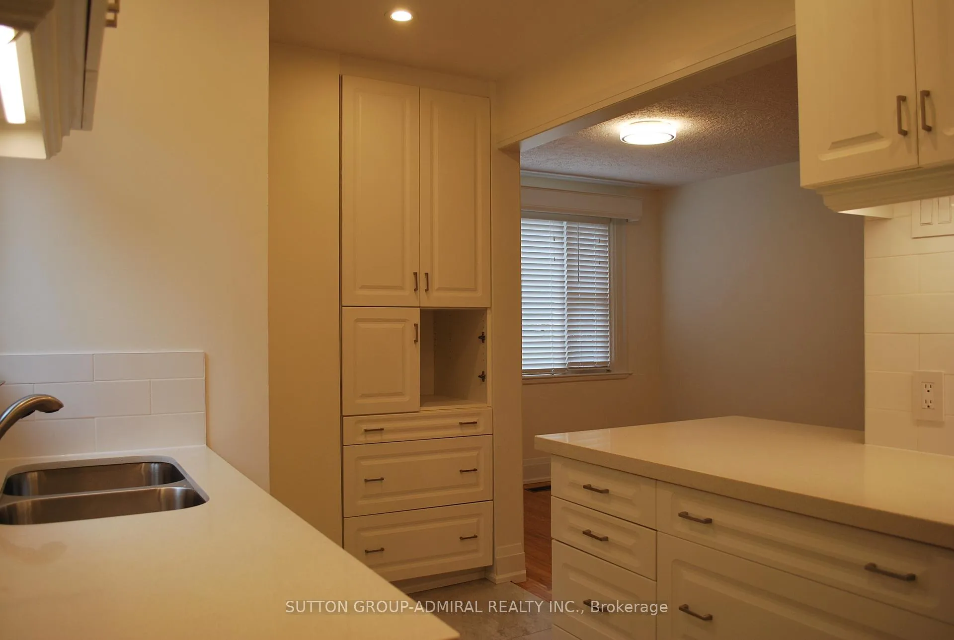 Photo 13 of 89 Rumsey Road, Toronto, Leaside — HOMEH