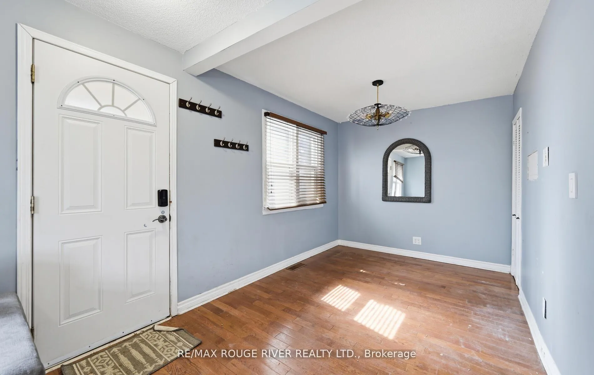 Photo 7 of 344 Elmgrove Avenue, Oshawa, Vanier — HOMEH