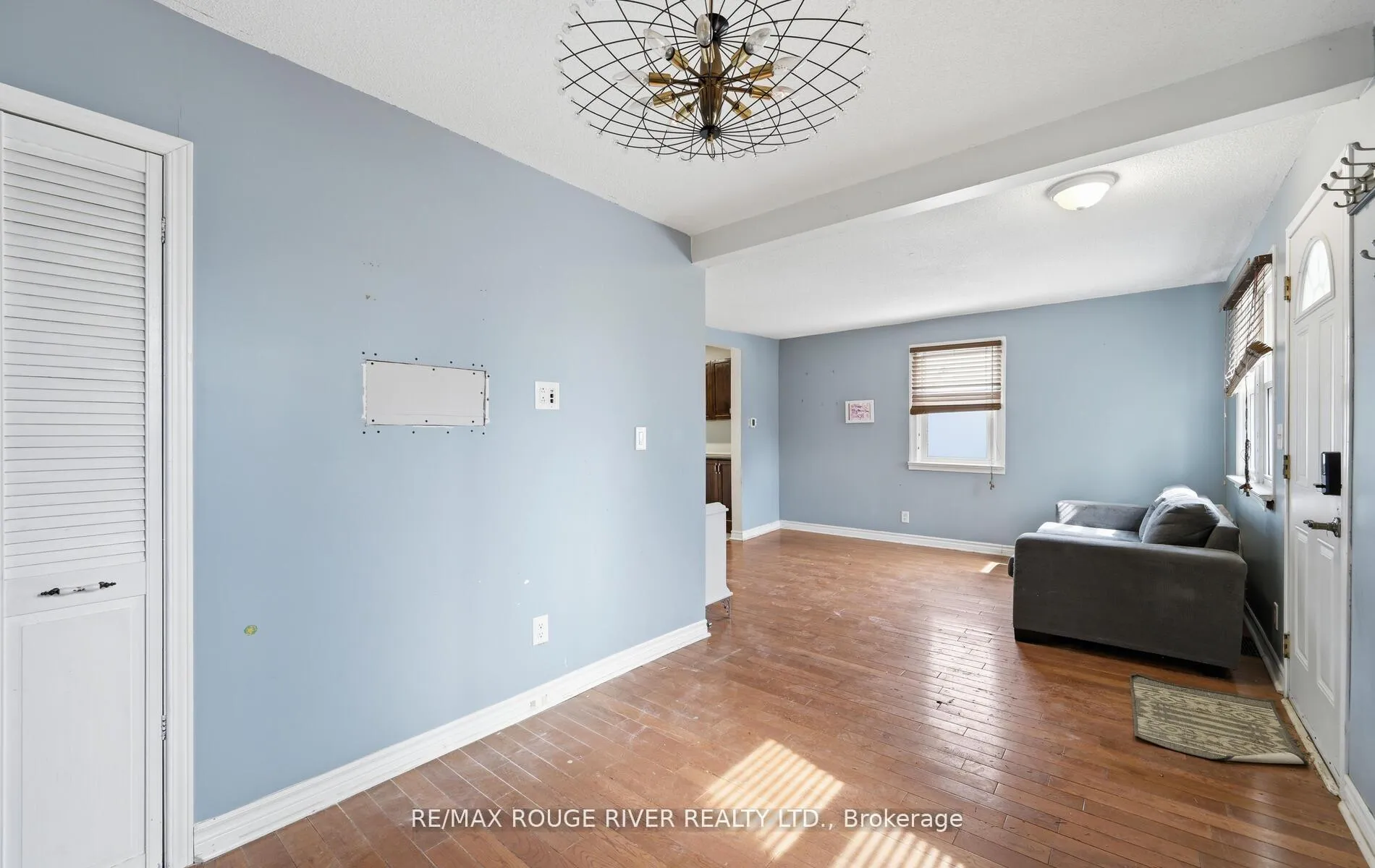 Photo 11 of 344 Elmgrove Avenue, Oshawa, Vanier — HOMEH