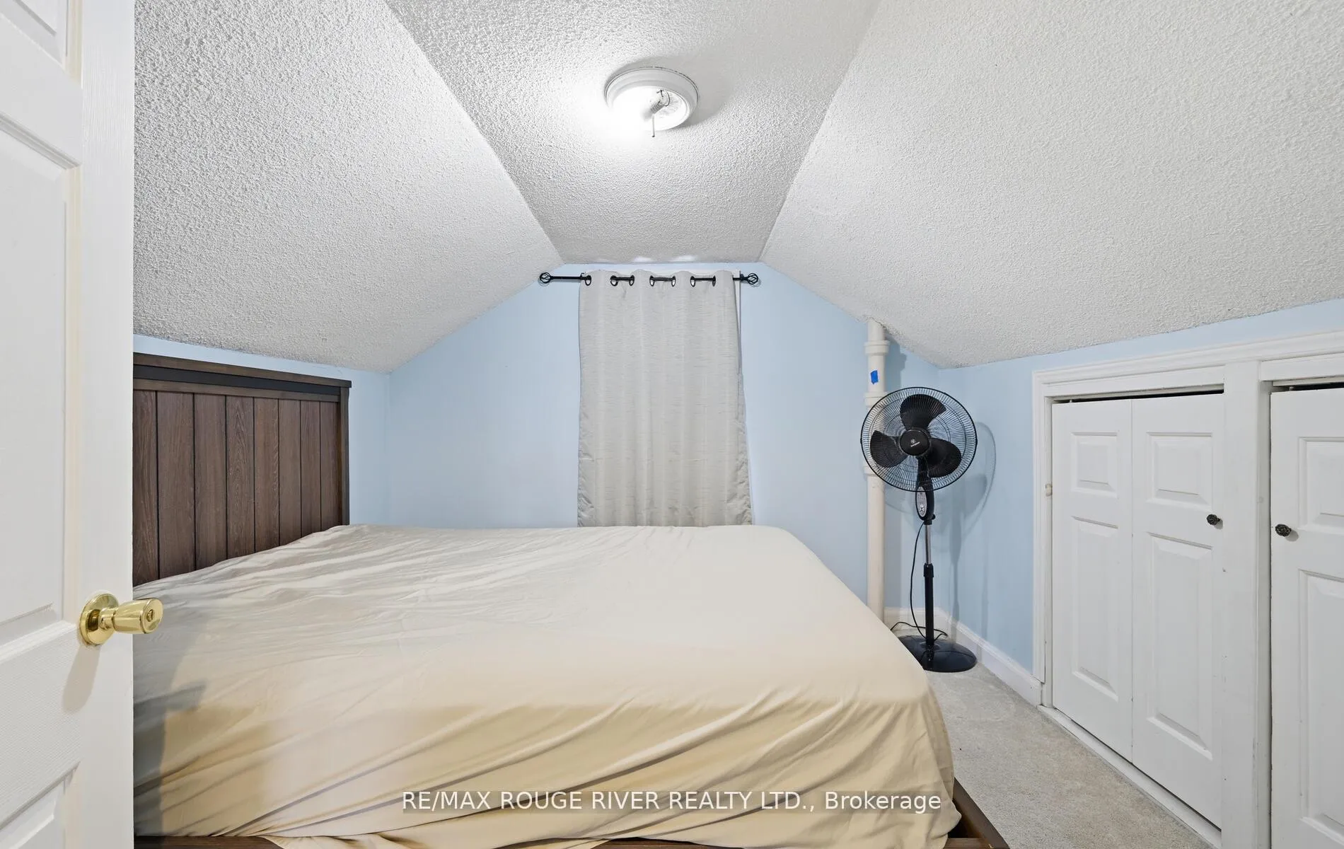 Photo 14 of 344 Elmgrove Avenue, Oshawa, Vanier — HOMEH