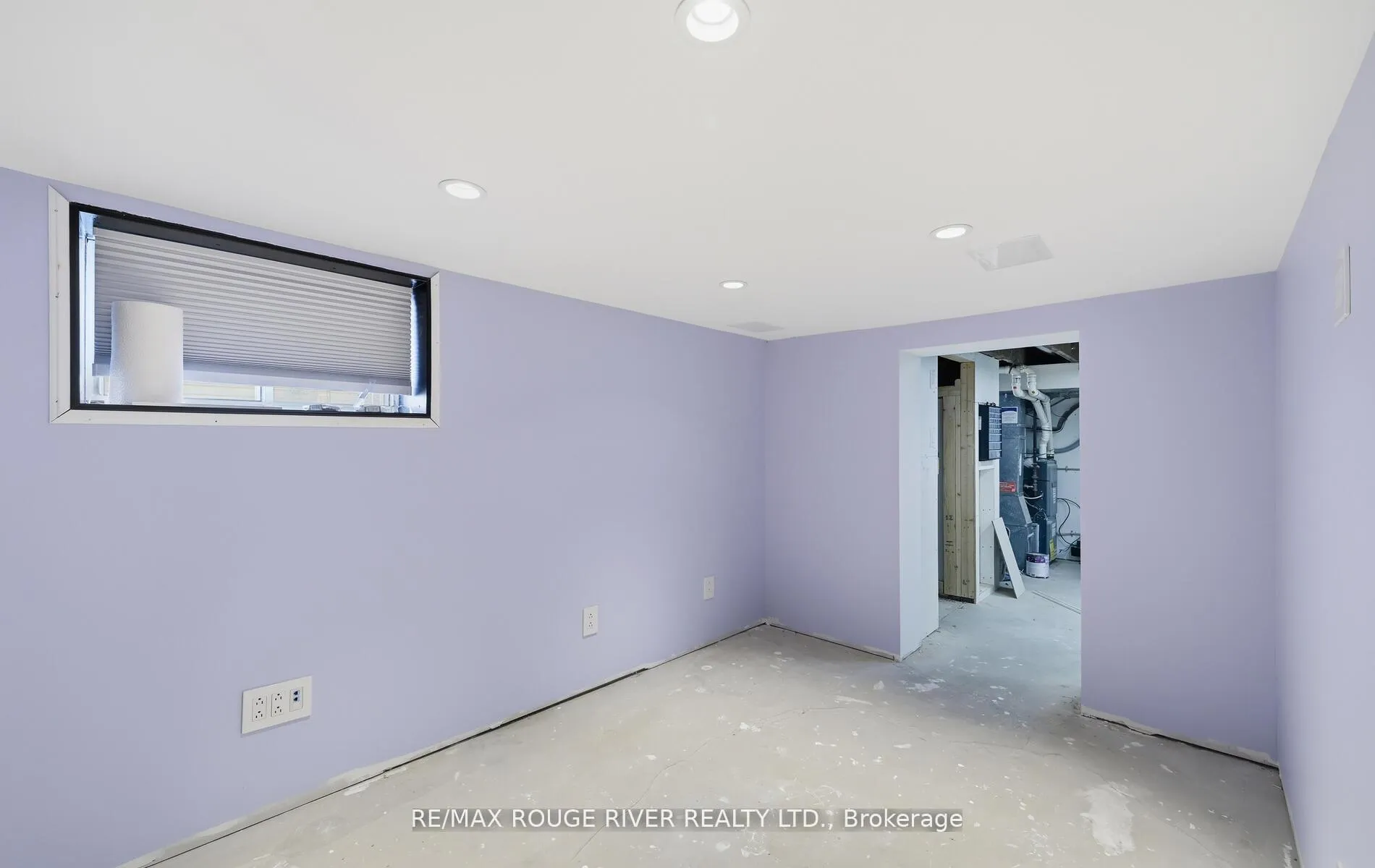 Photo 24 of 344 Elmgrove Avenue, Oshawa, Vanier — HOMEH