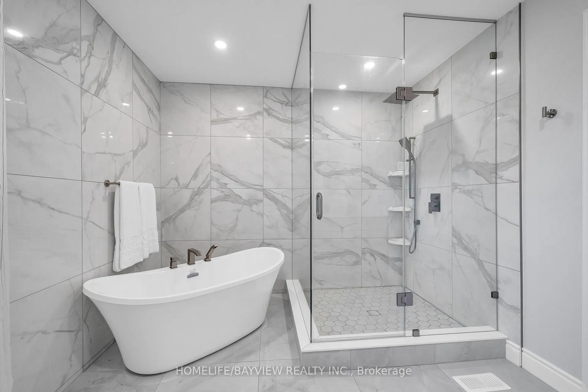 Photo 21 of 565 Sheppard Avenue, Pickering, Woodlands — HOMEH