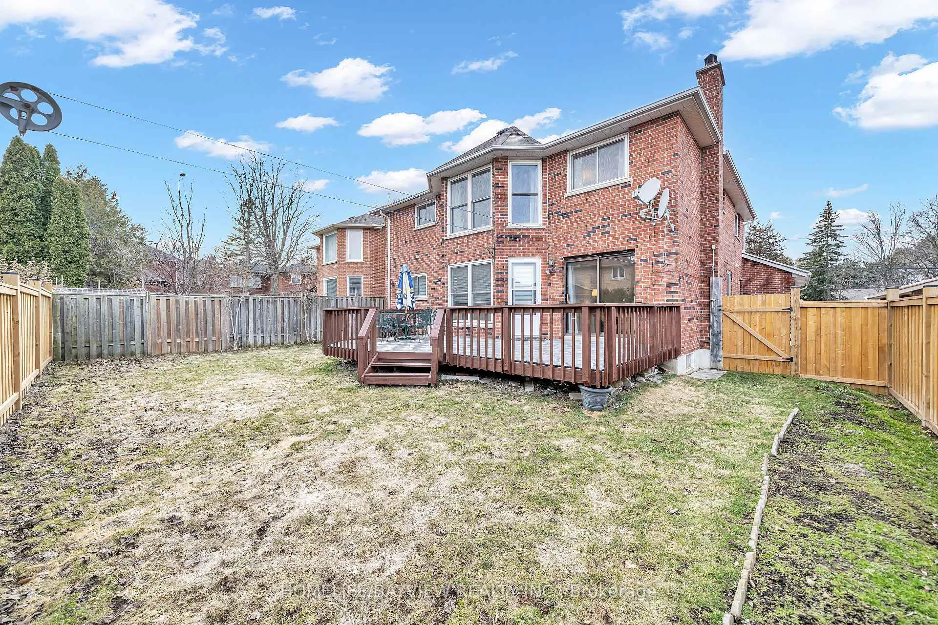 Photo 27 of 565 Sheppard Avenue, Pickering, Woodlands — HOMEH