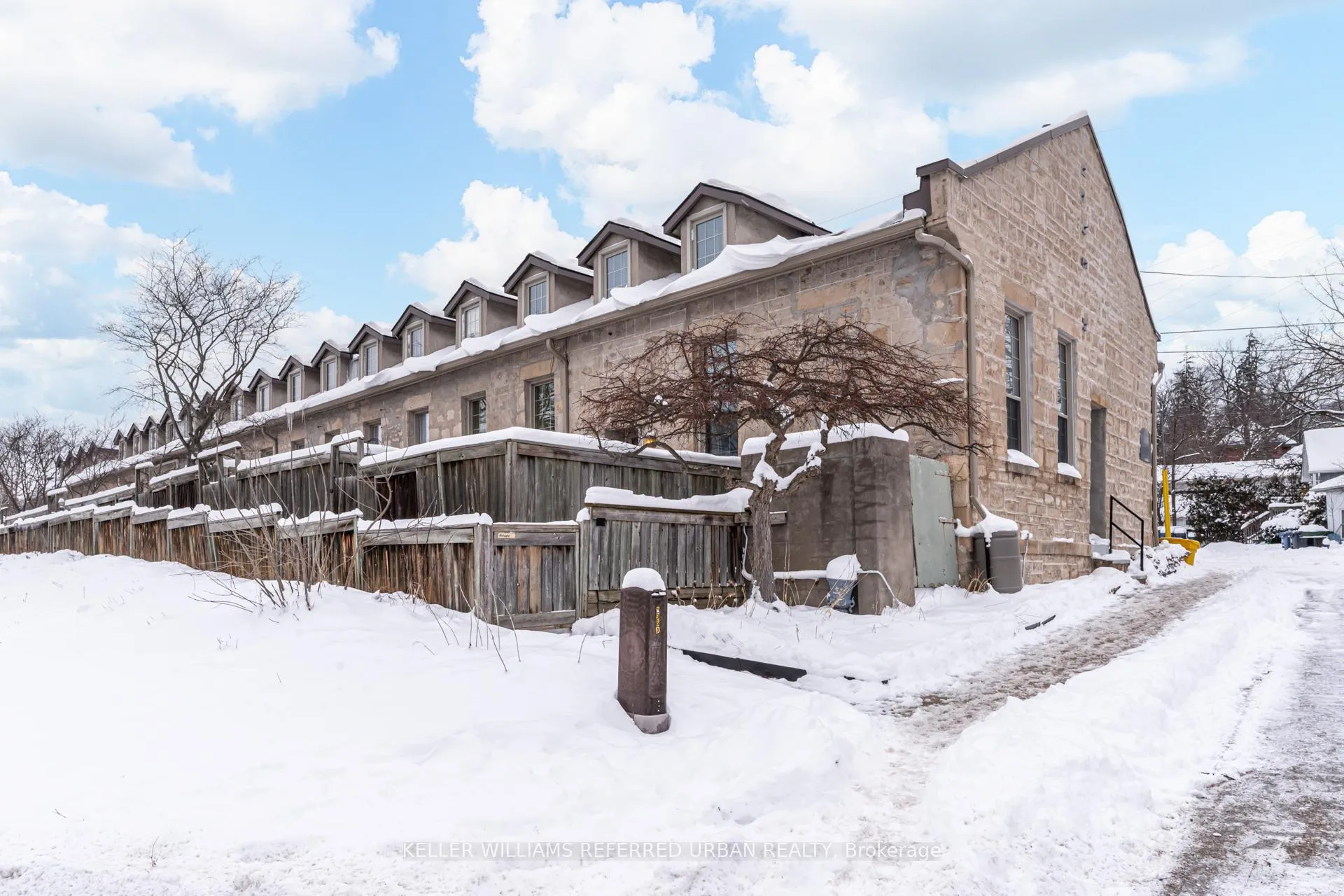 Photo 23 of Unit 1, 196 Arthur Street N, Guelph, General Hospital — HOMEH