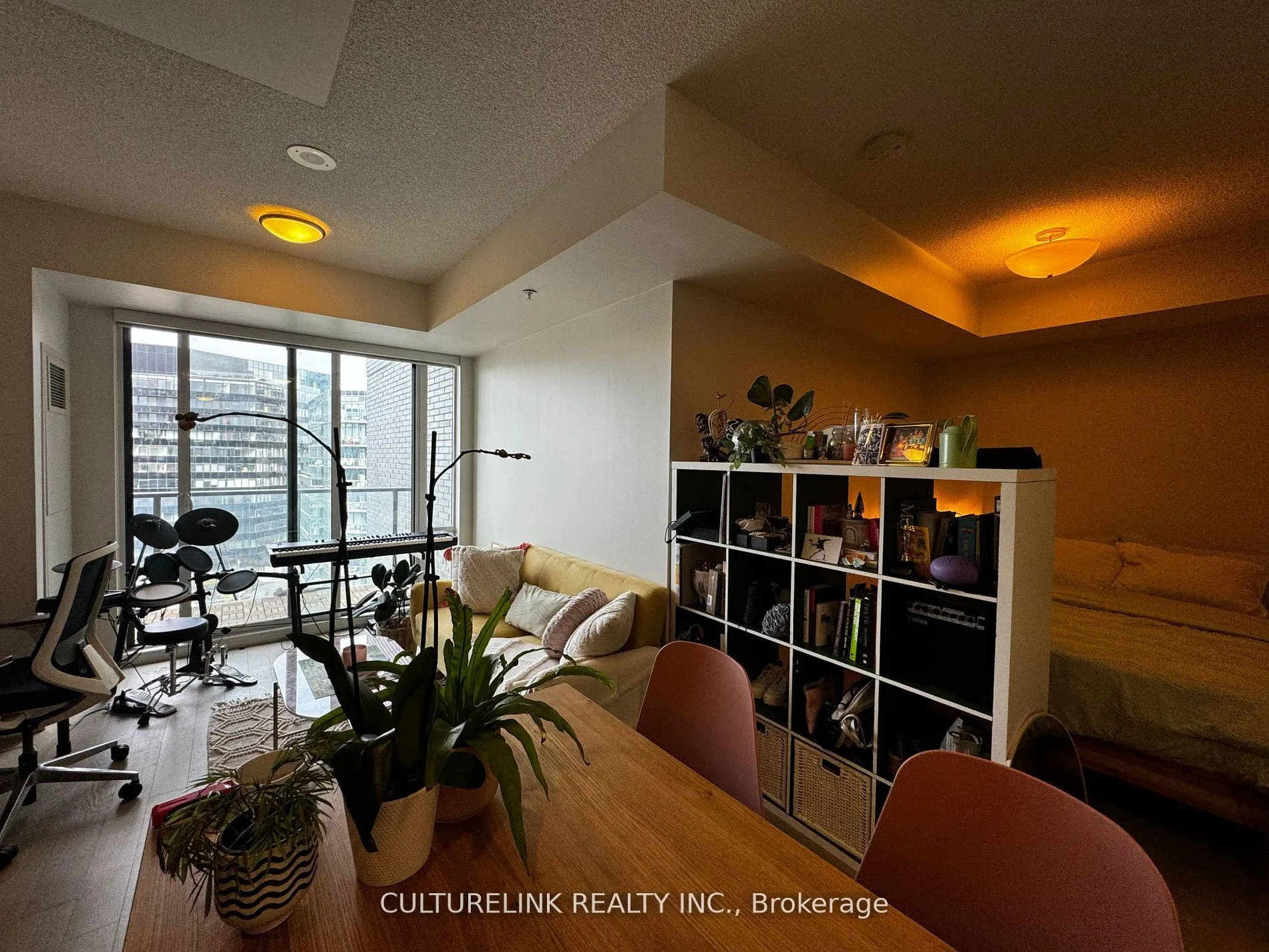 Photo 1 of Unit S915, 120 Bayview Avenue, Toronto, Waterfront Communities — HOMEH
