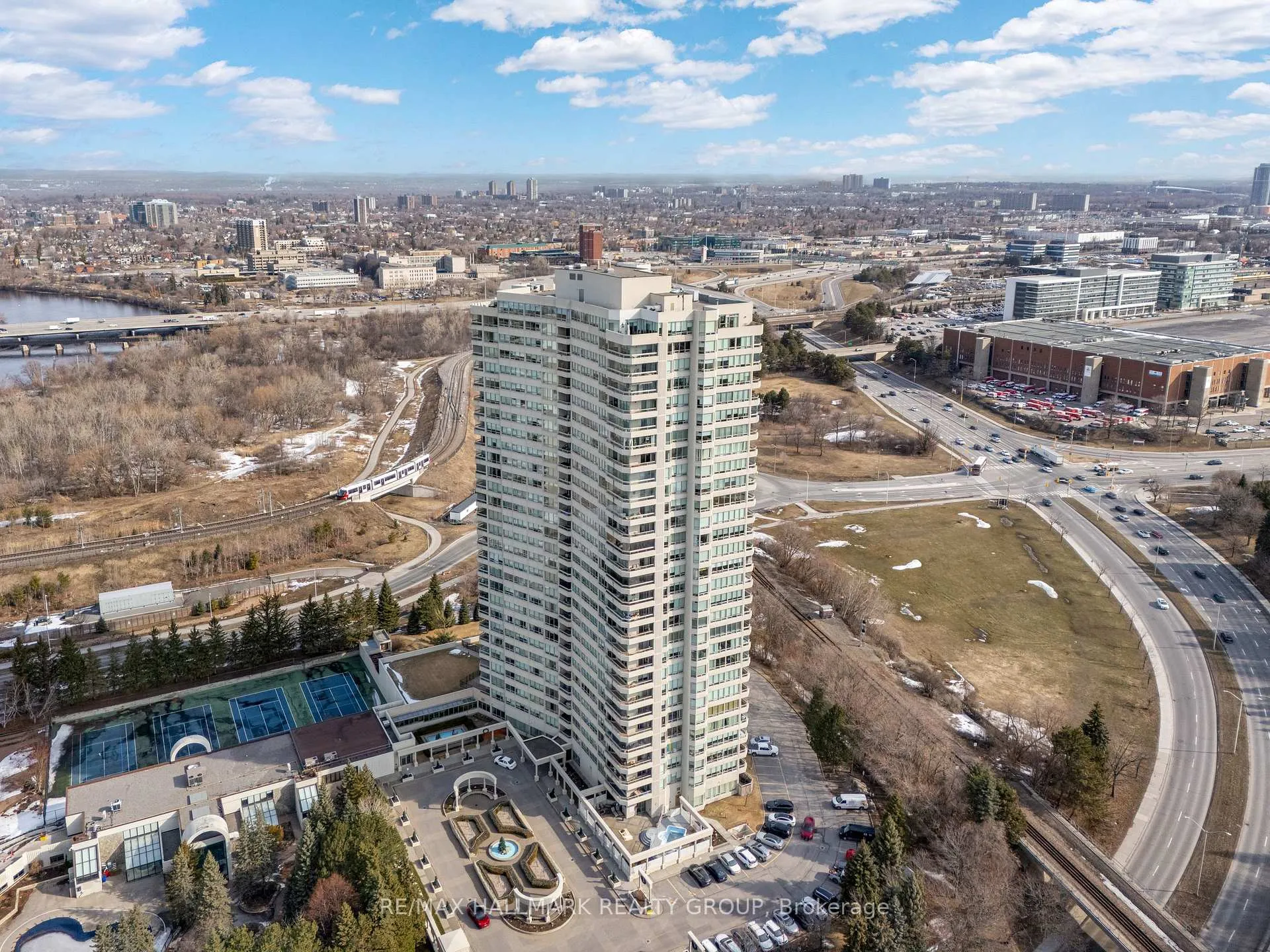 Photo 1 of Unit 2403, 1480 Riverside Drive, Ottawa, Riverview Park — HOMEH