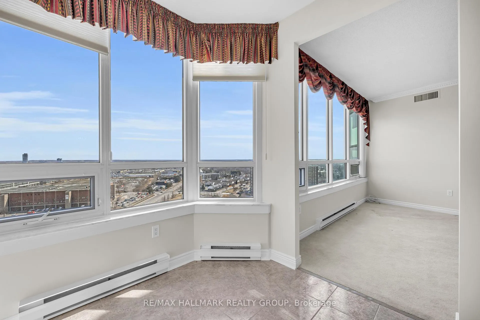 Photo 15 of Unit 2403, 1480 Riverside Drive, Ottawa, Riverview Park — HOMEH