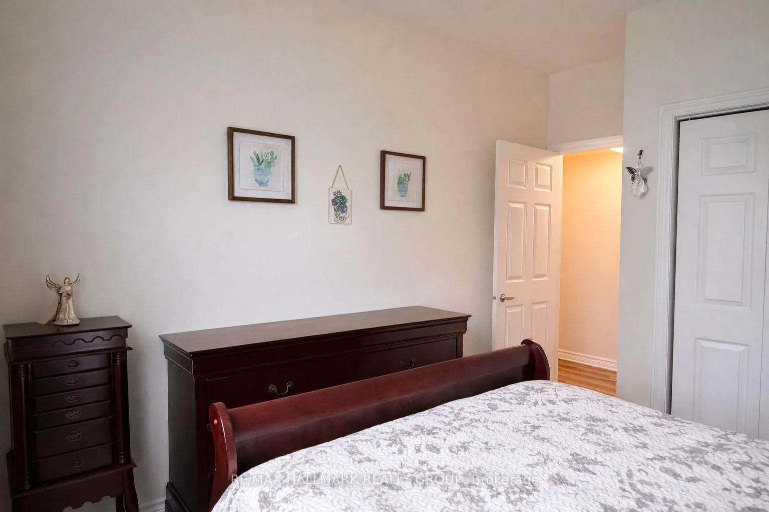 Photo 17 of Unit 202, 22 Welland Street, Perth — HOMEH