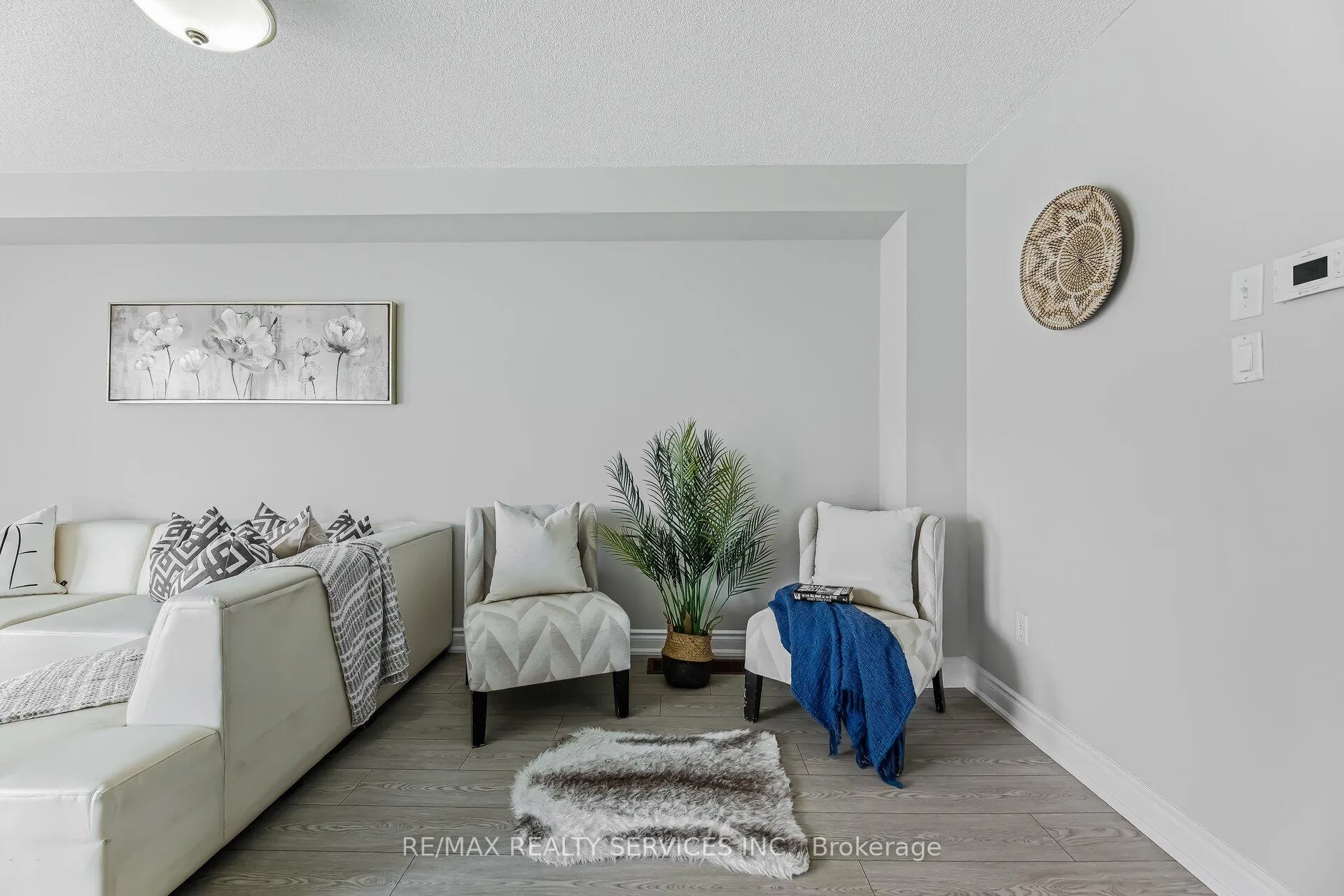 Photo 19 of 20 Mossgrove Crescent, Brampton, Northwest Sandalwood Parkway — HOMEH