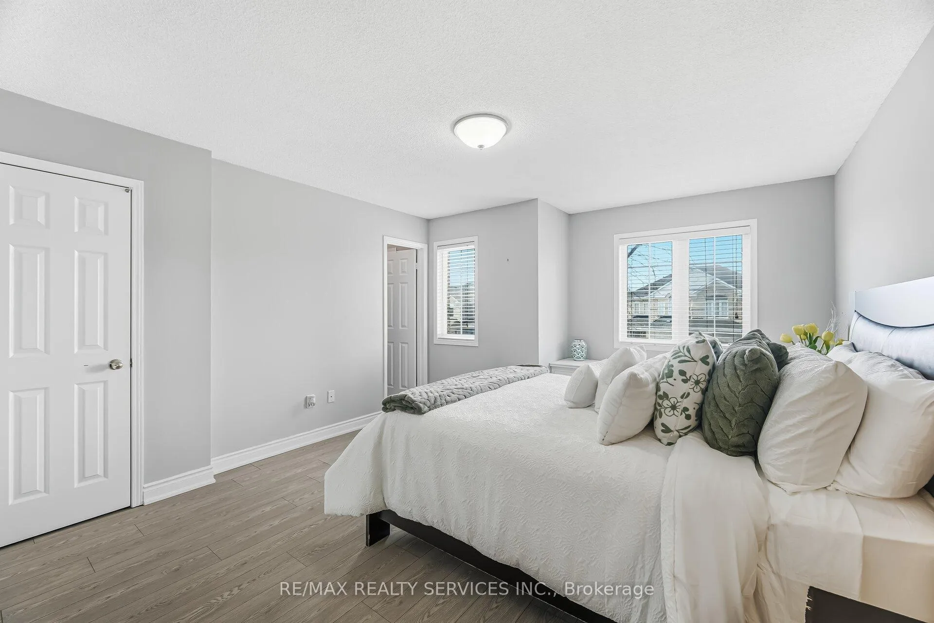 Photo 25 of 20 Mossgrove Crescent, Brampton, Northwest Sandalwood Parkway — HOMEH