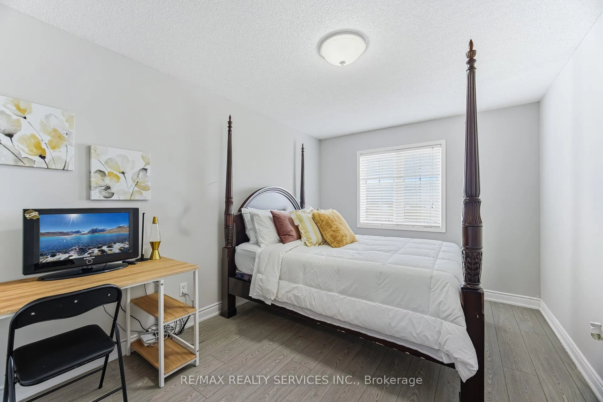 Photo 28 of 20 Mossgrove Crescent, Brampton, Northwest Sandalwood Parkway — HOMEH