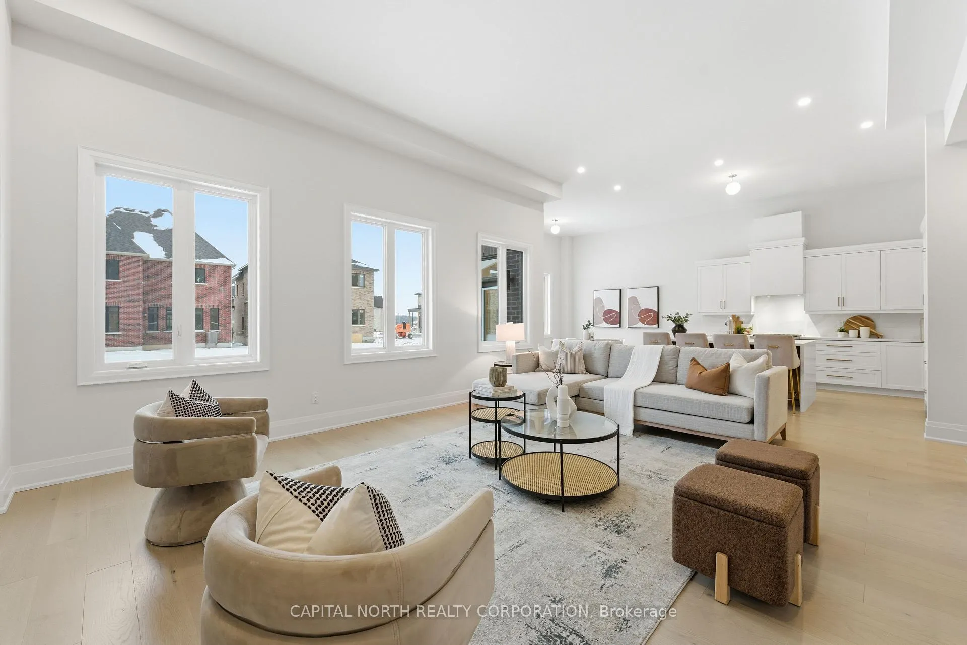 Photo 18 of 11 Gianvito Crescent, King, King City — HOMEH