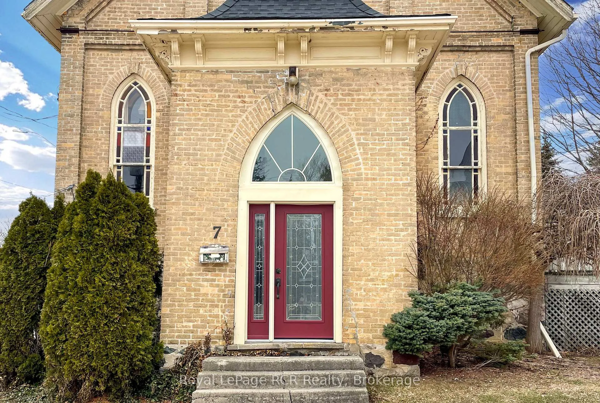 Photo 1 of 7 Peter Street S, South Bruce — HOMEH