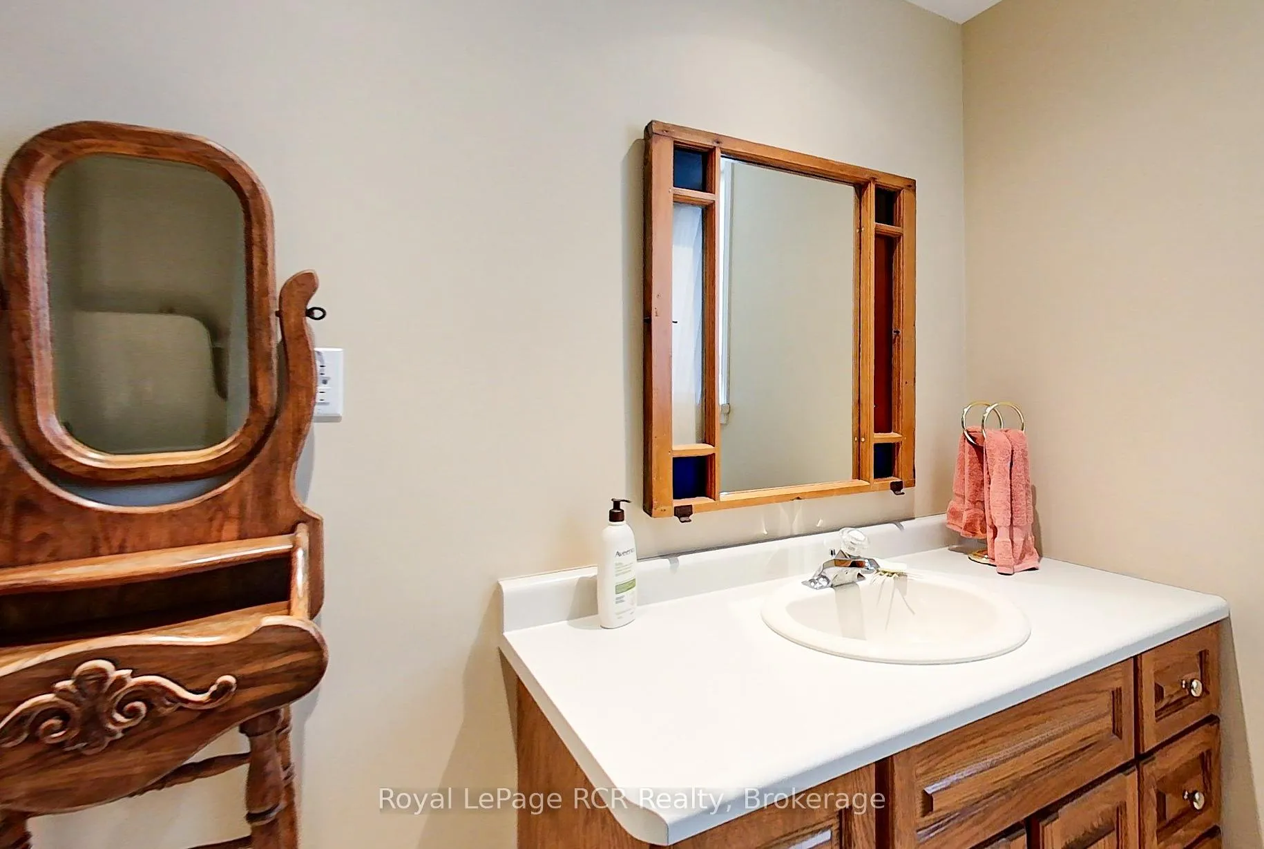 Photo 19 of 7 Peter Street S, South Bruce — HOMEH