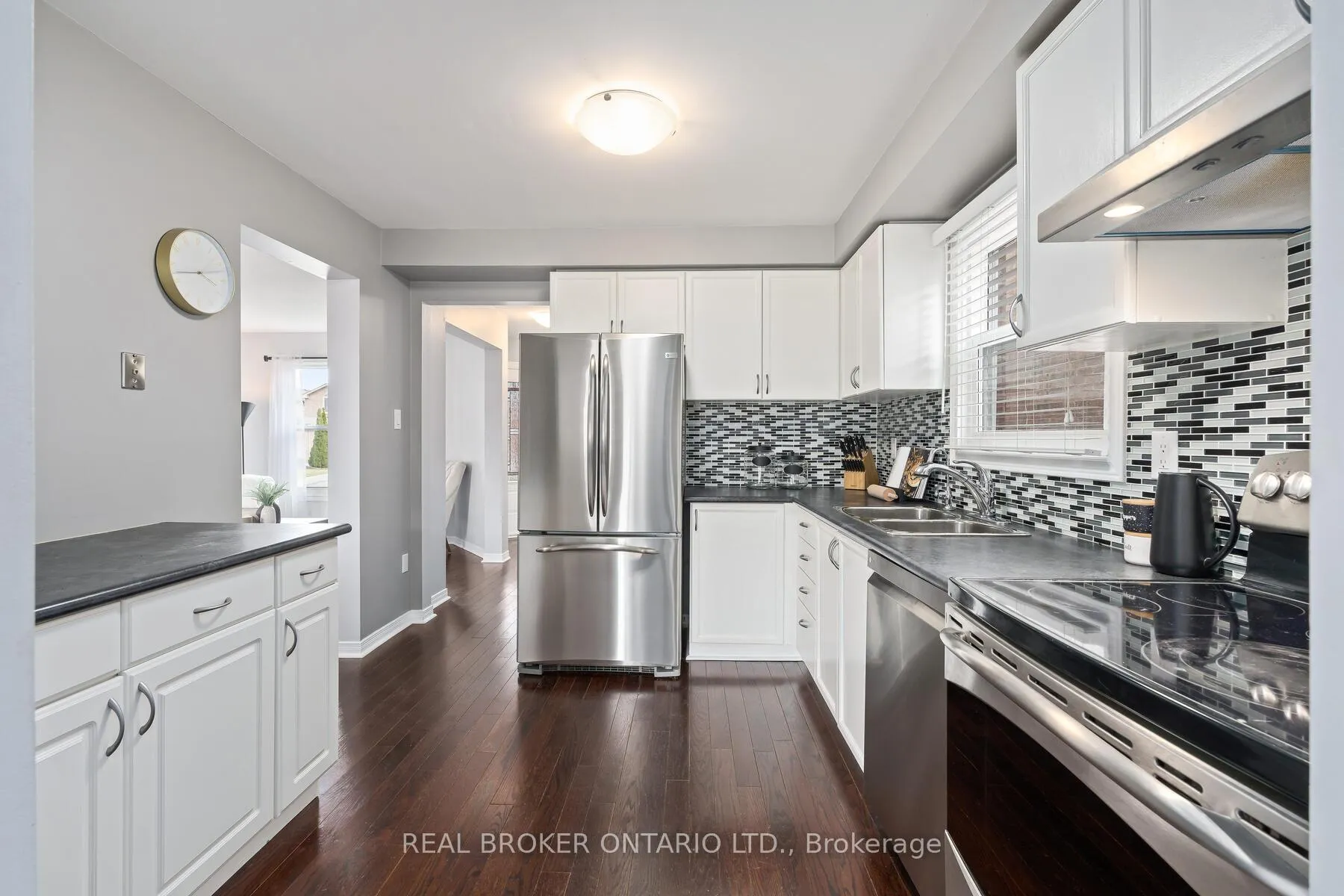 Photo 6 of 15 Smith Drive, Halton Hills, Georgetown — HOMEH