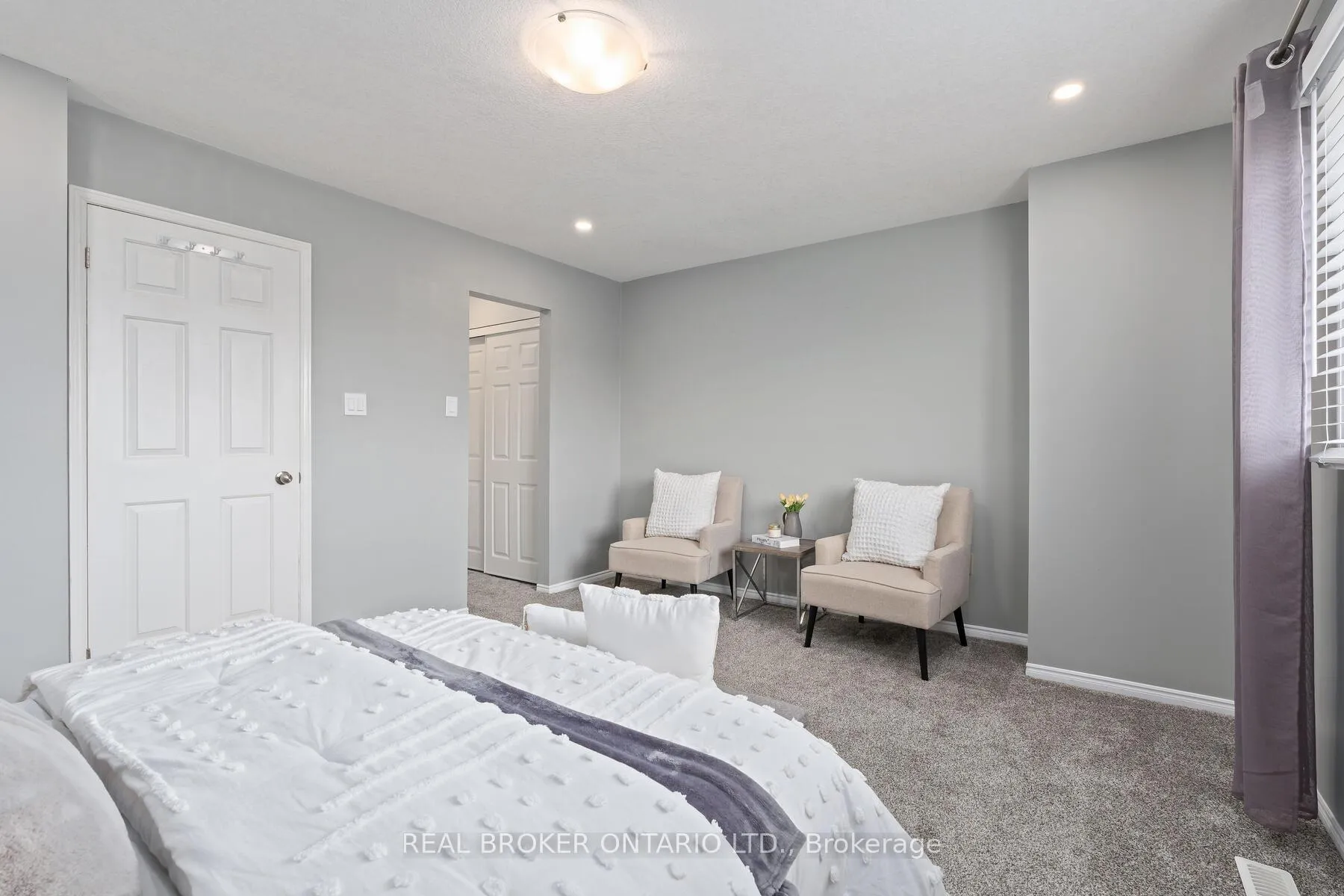 Photo 13 of 15 Smith Drive, Halton Hills, Georgetown — HOMEH
