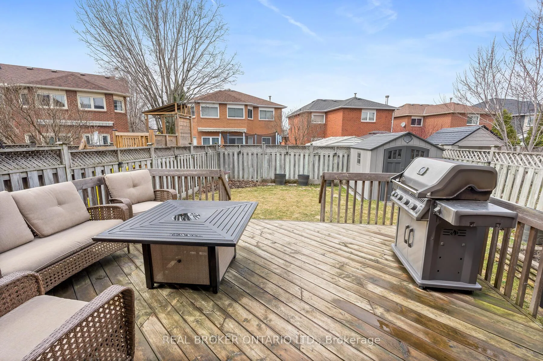 Photo 23 of 15 Smith Drive, Halton Hills, Georgetown — HOMEH