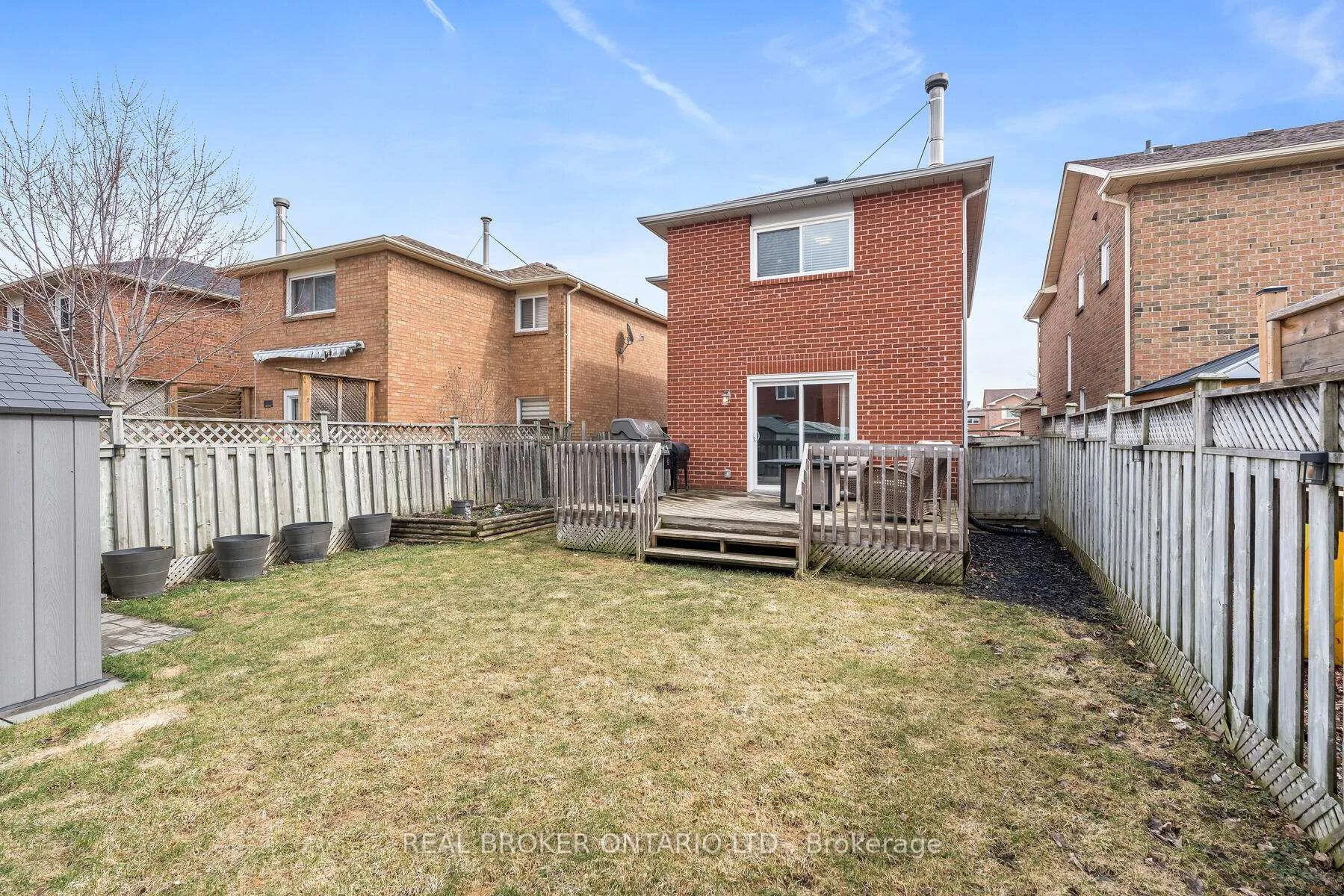 Photo 24 of 15 Smith Drive, Halton Hills, Georgetown — HOMEH