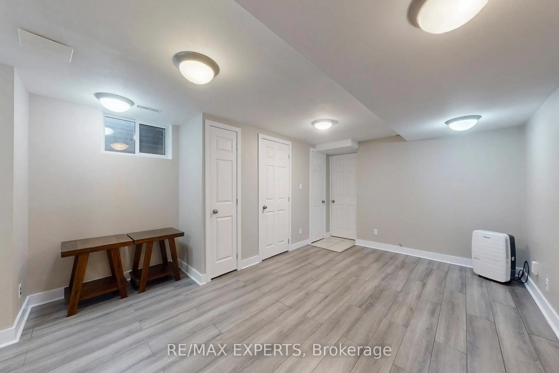 Photo 30 of 2088 Killarney Beach Road, Innisfil, Rural Innisfil — HOMEH