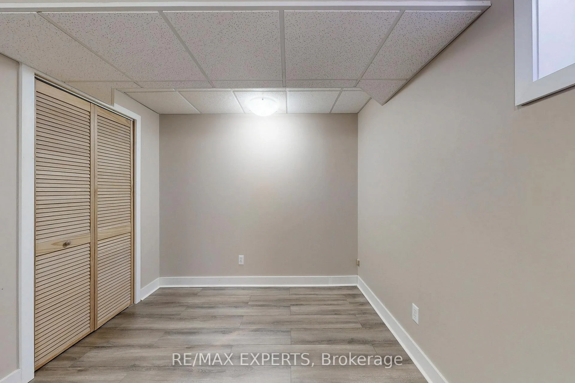 Photo 34 of 2088 Killarney Beach Road, Innisfil, Rural Innisfil — HOMEH