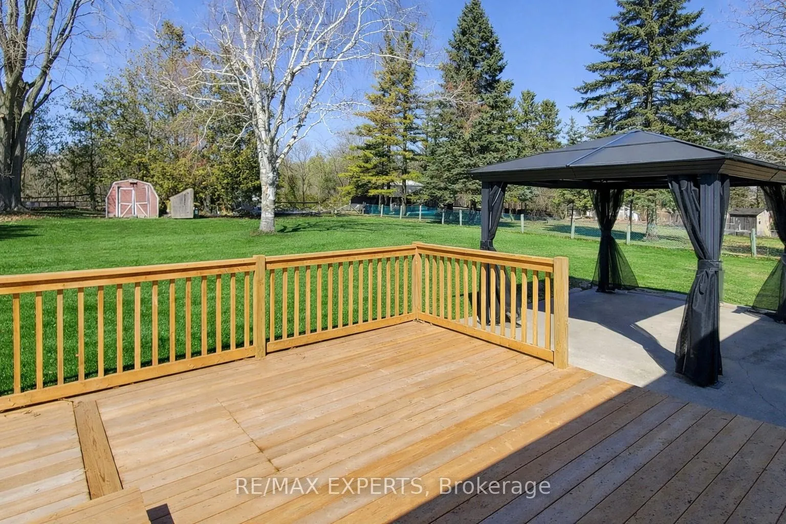 Photo 40 of 2088 Killarney Beach Road, Innisfil, Rural Innisfil — HOMEH