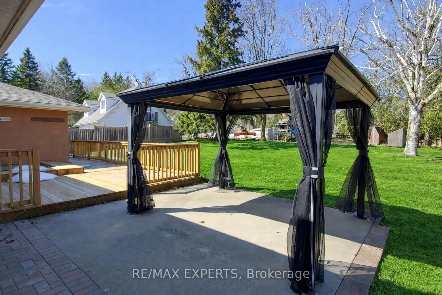 Photo 41 of 2088 Killarney Beach Road, Innisfil, Rural Innisfil — HOMEH