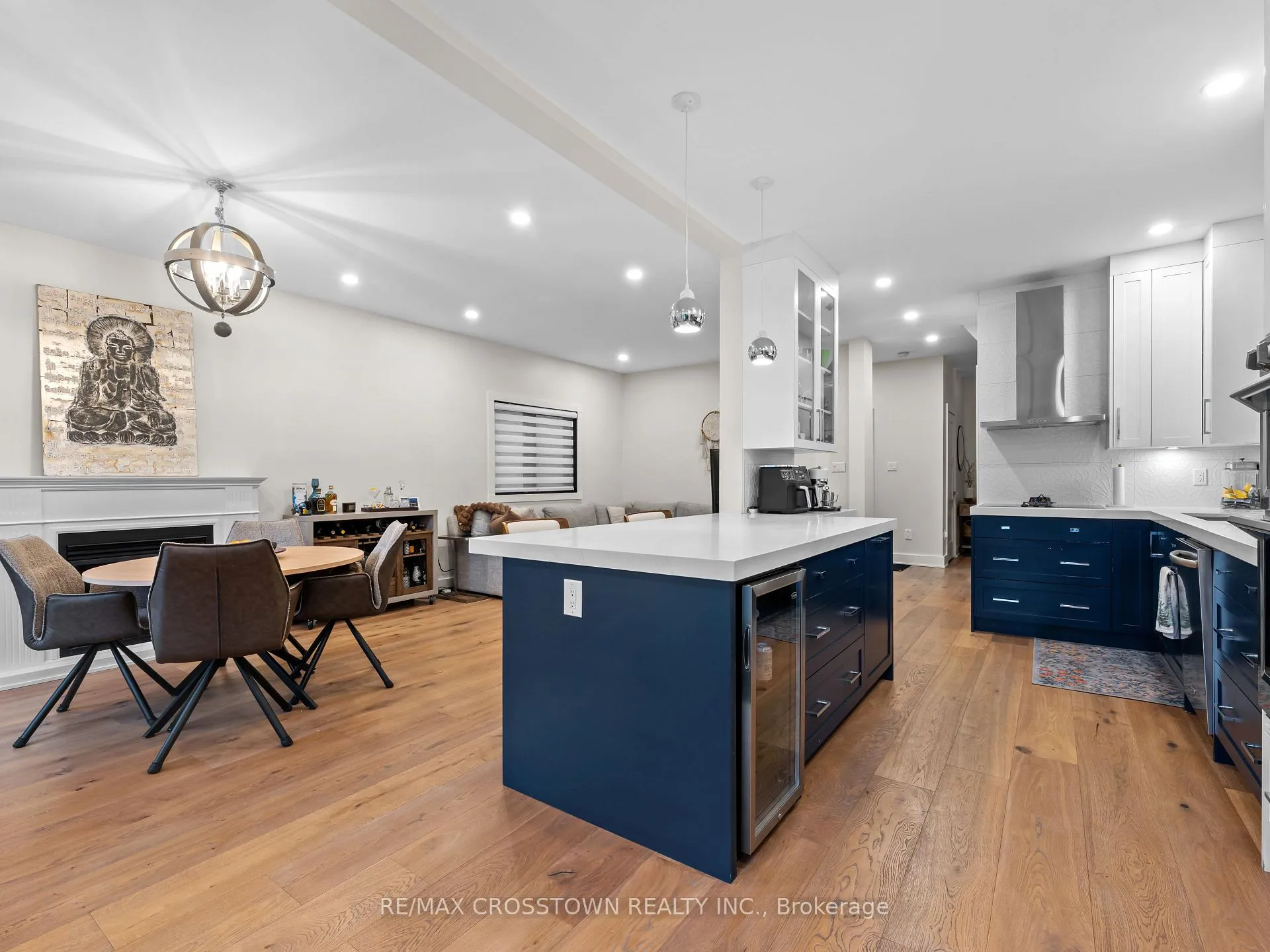Photo 6 of 109 Golden Gate Circle, Vaughan, Sonoma Heights — HOMEH
