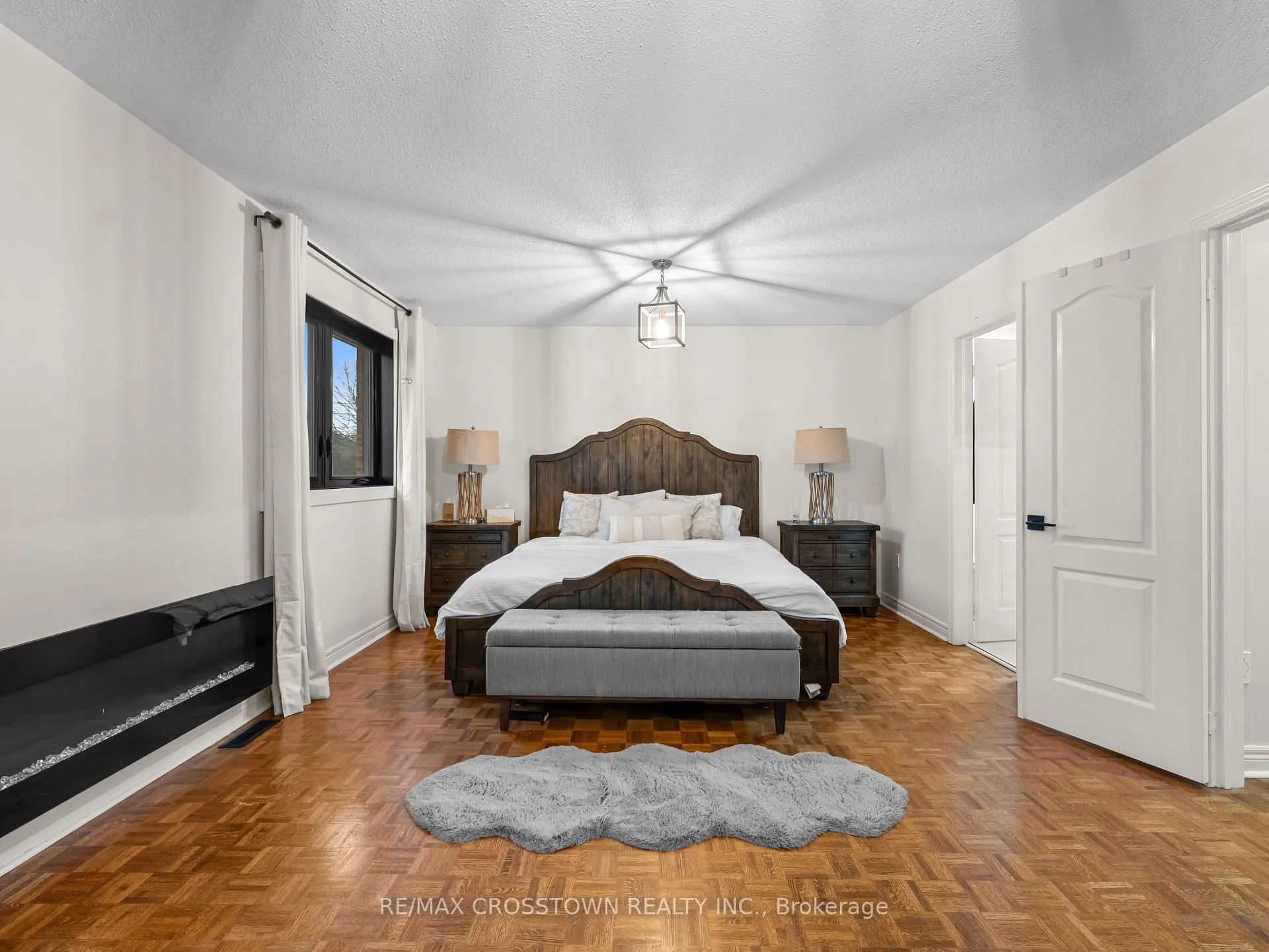 Photo 13 of 109 Golden Gate Circle, Vaughan, Sonoma Heights — HOMEH