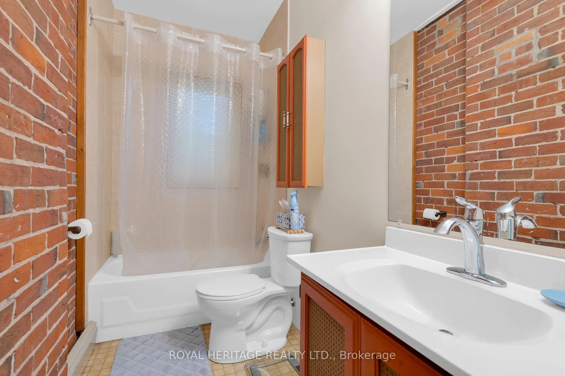 Photo 26 of 141 Foster Avenue, Belleville, Belleville Ward — HOMEH