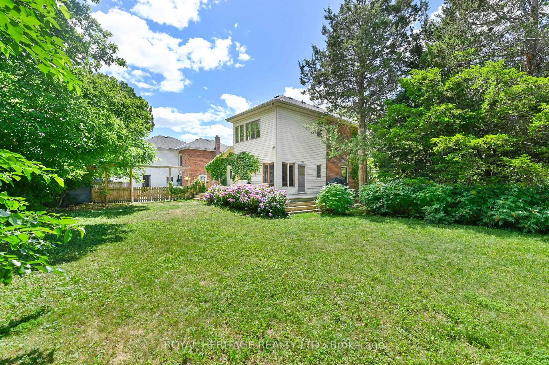 Photo 36 of 141 Foster Avenue, Belleville, Belleville Ward — HOMEH